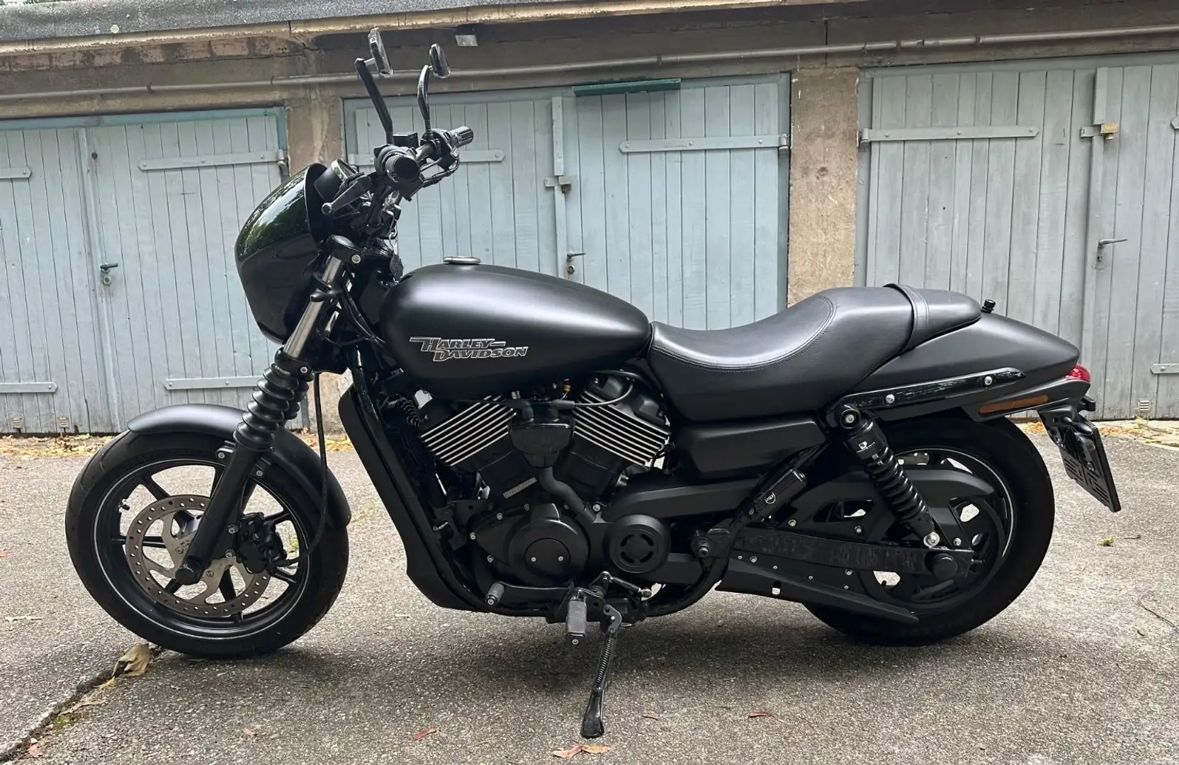 Harley-Davidson Street 750 Чорний - 1