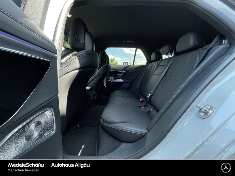 Mercedes-Benz E 220 E 220 d 4M T AMG NightEdition Dist DigLi AHK 20" — photo 8