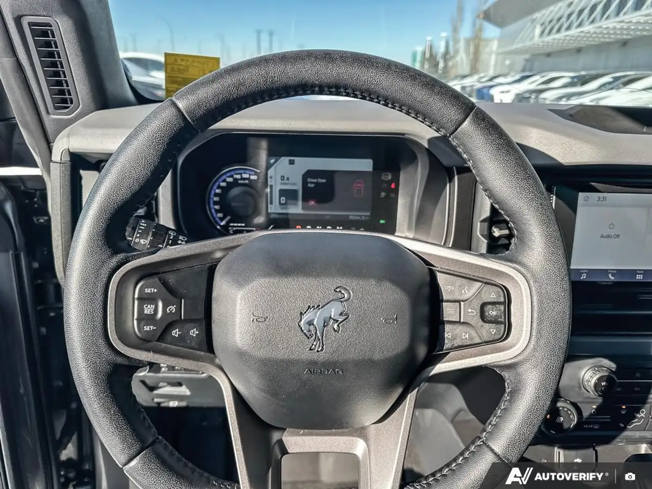 Ford Bronco снимка Ford Bronco