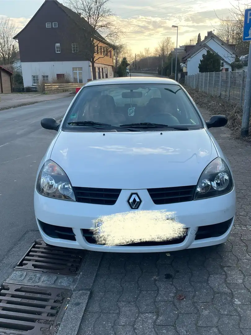 Renault Clio 1.2 16V TCE Grandtour Dynamique - 1
