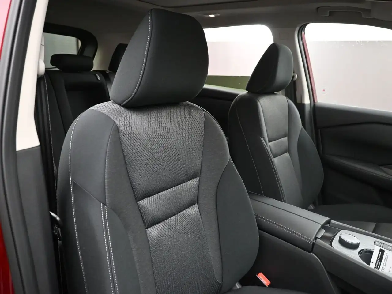 Nissan Rogue photo Nissan Rogue
