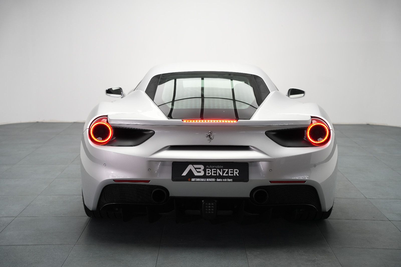 Ferrari 488 GTB Coupé DCT/SCUDERIA/KAMERA/ — photo 14