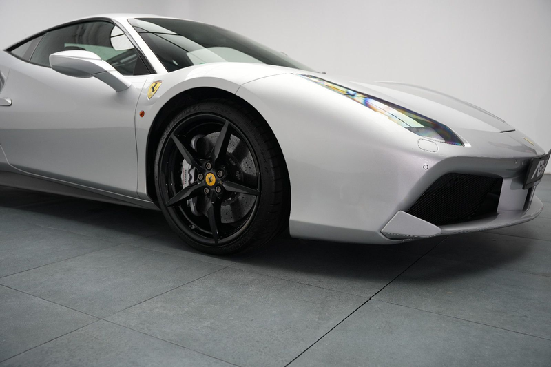 Ferrari 488 GTB Coupé DCT/SCUDERIA/KAMERA/ — photo 8