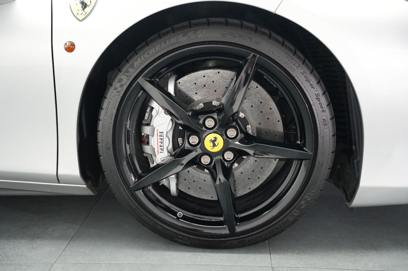 Ferrari 488 GTB Coupé DCT/SCUDERIA/KAMERA/ — photo 5