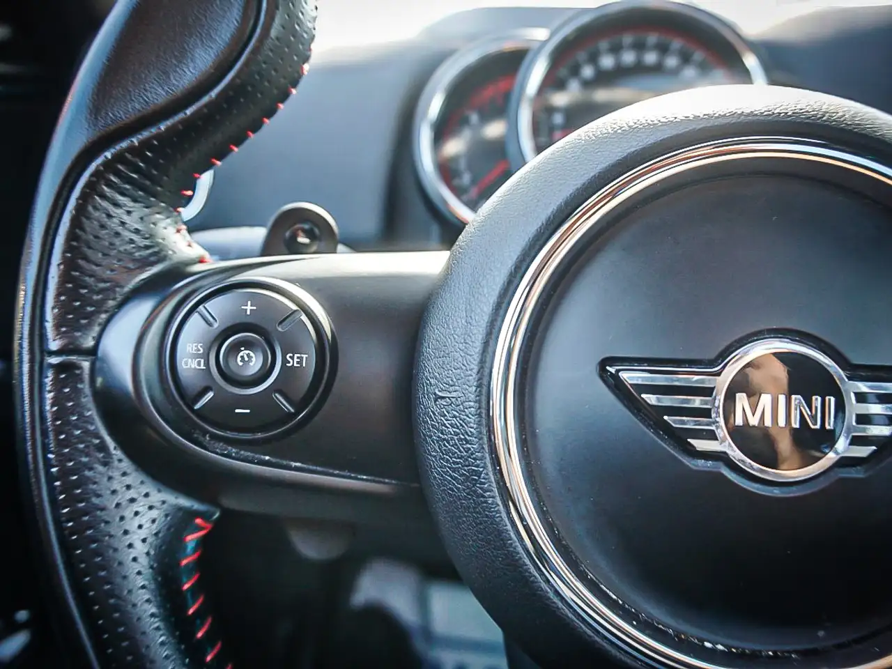 MINI Countryman снимка MINI Countryman