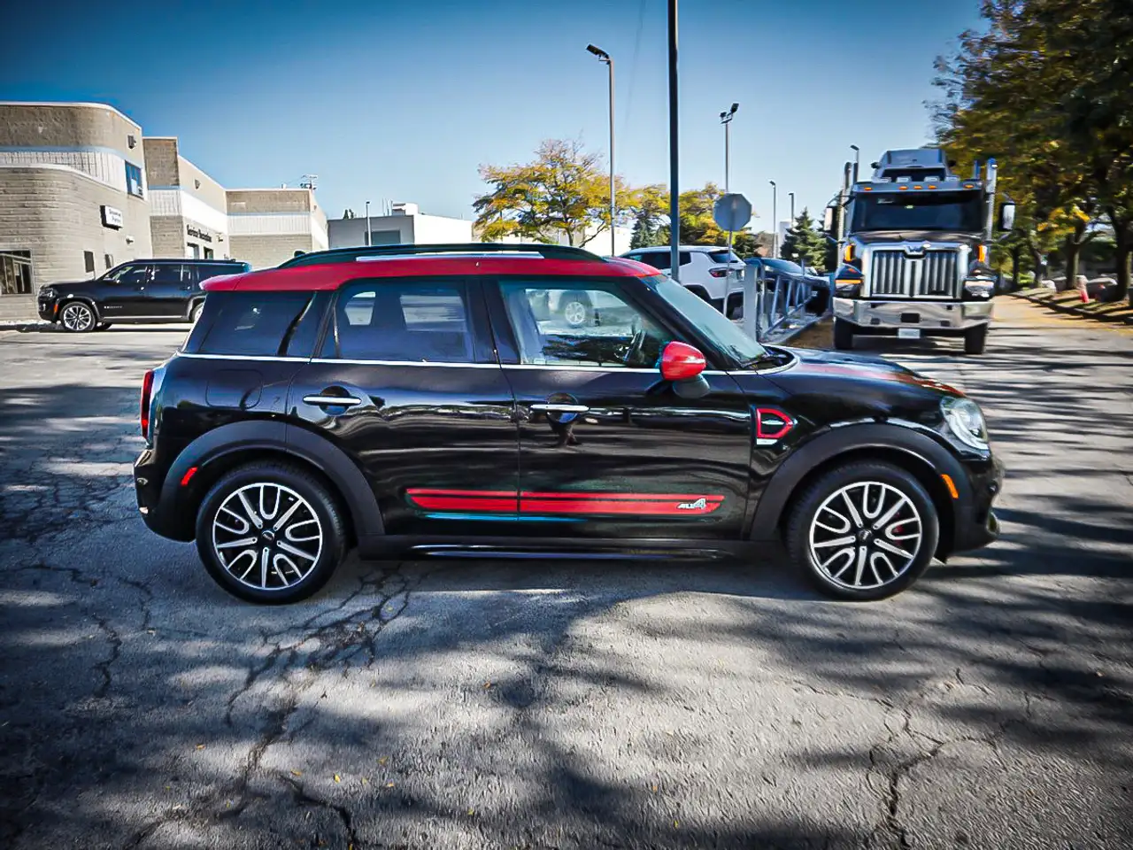 MINI Countryman снимка MINI Countryman
