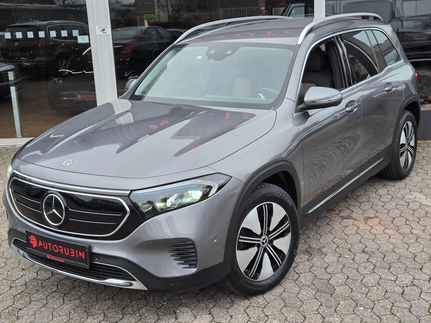 Mercedes-Benz EQB EQB 250 Gris - 2