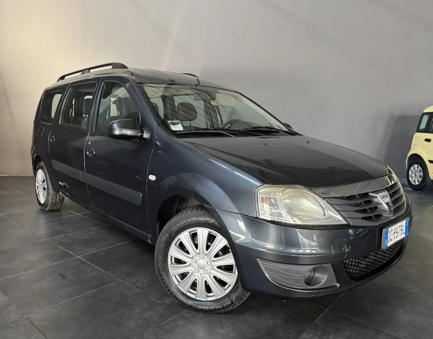 Dacia Logan MCV 1.6 Laureate Gpl 7p.ti - 1