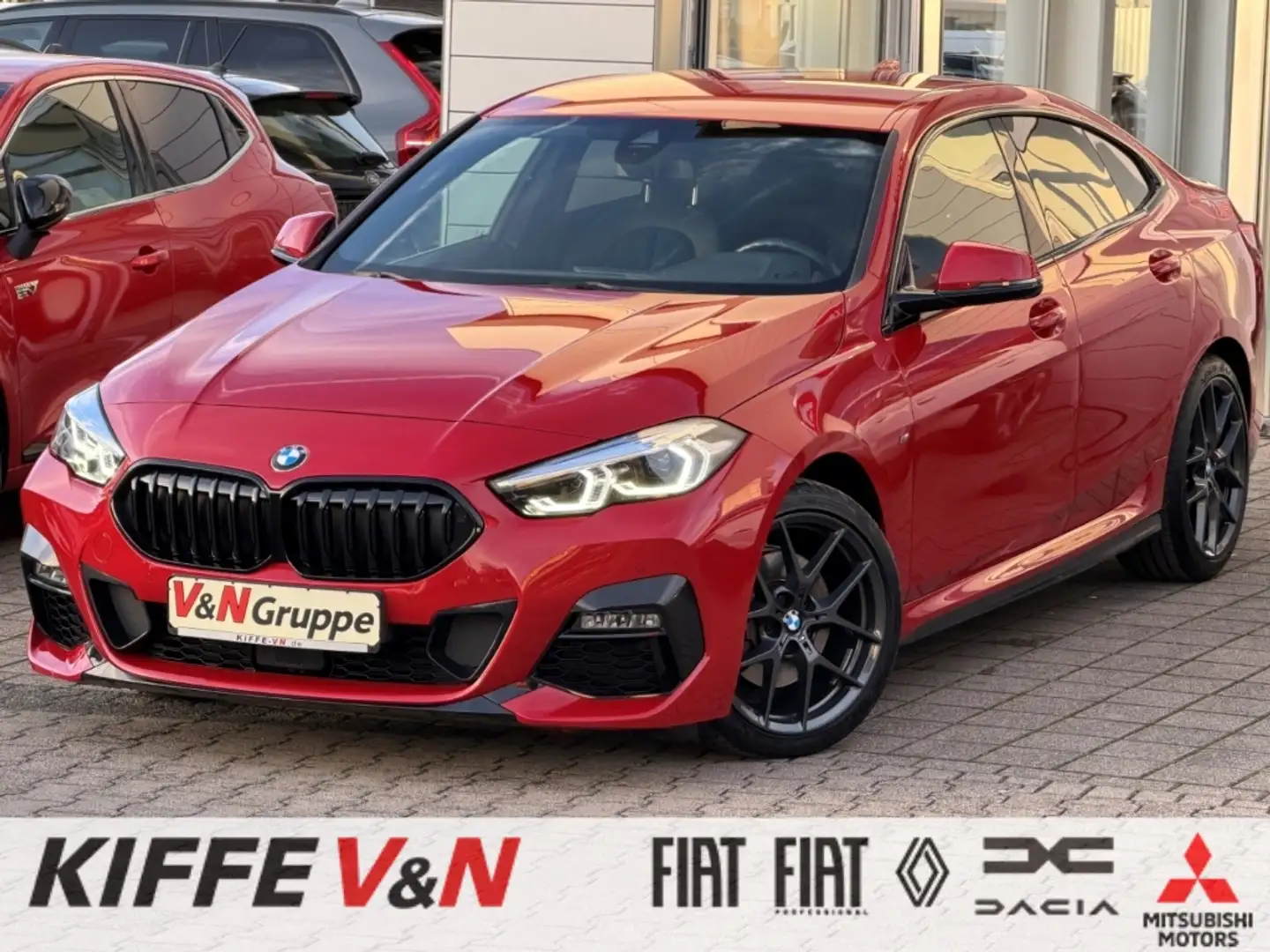 BMW 218 Gran Coupe Aut. M SPORT HIFI RFK ACC LENKHZ Rot - 1