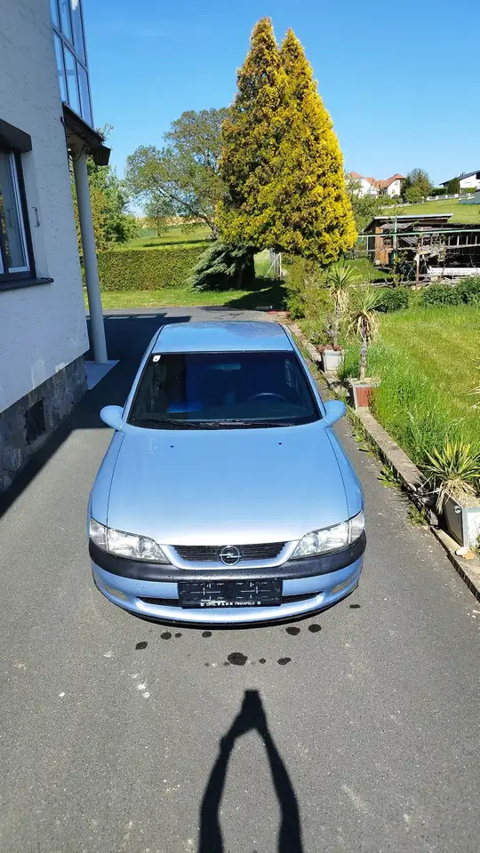 Opel Vectra 1.6, foto 7