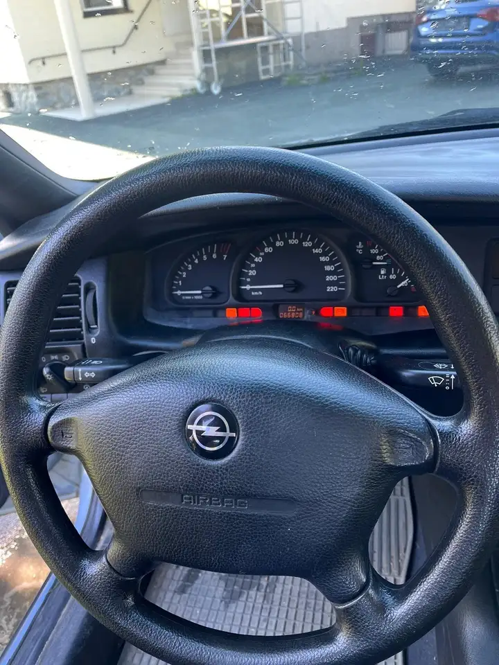 Opel Vectra 1.6, foto 5