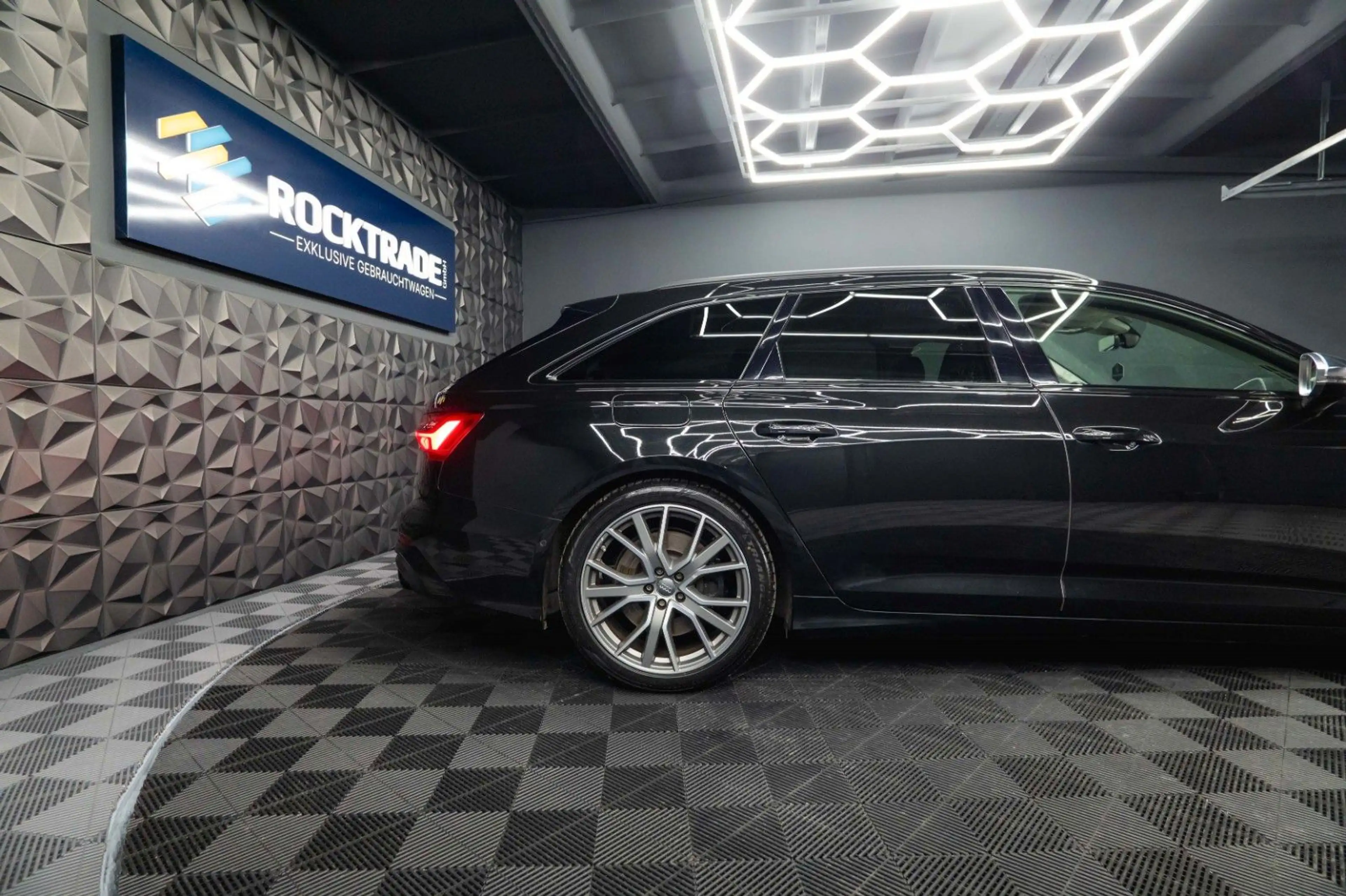 Audi S6 Avant 3.0 TDI quattro *ACC*Head Up*LED*B&O* — photo 10