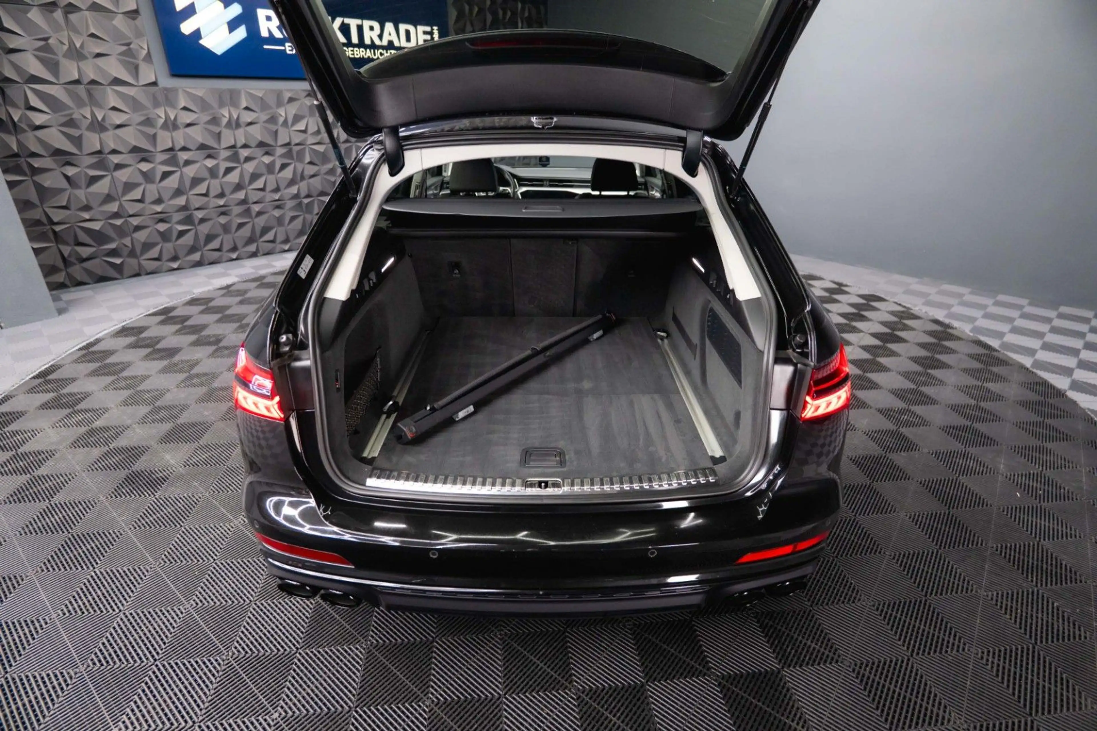 Audi S6 Avant 3.0 TDI quattro *ACC*Head Up*LED*B&O* — photo 14