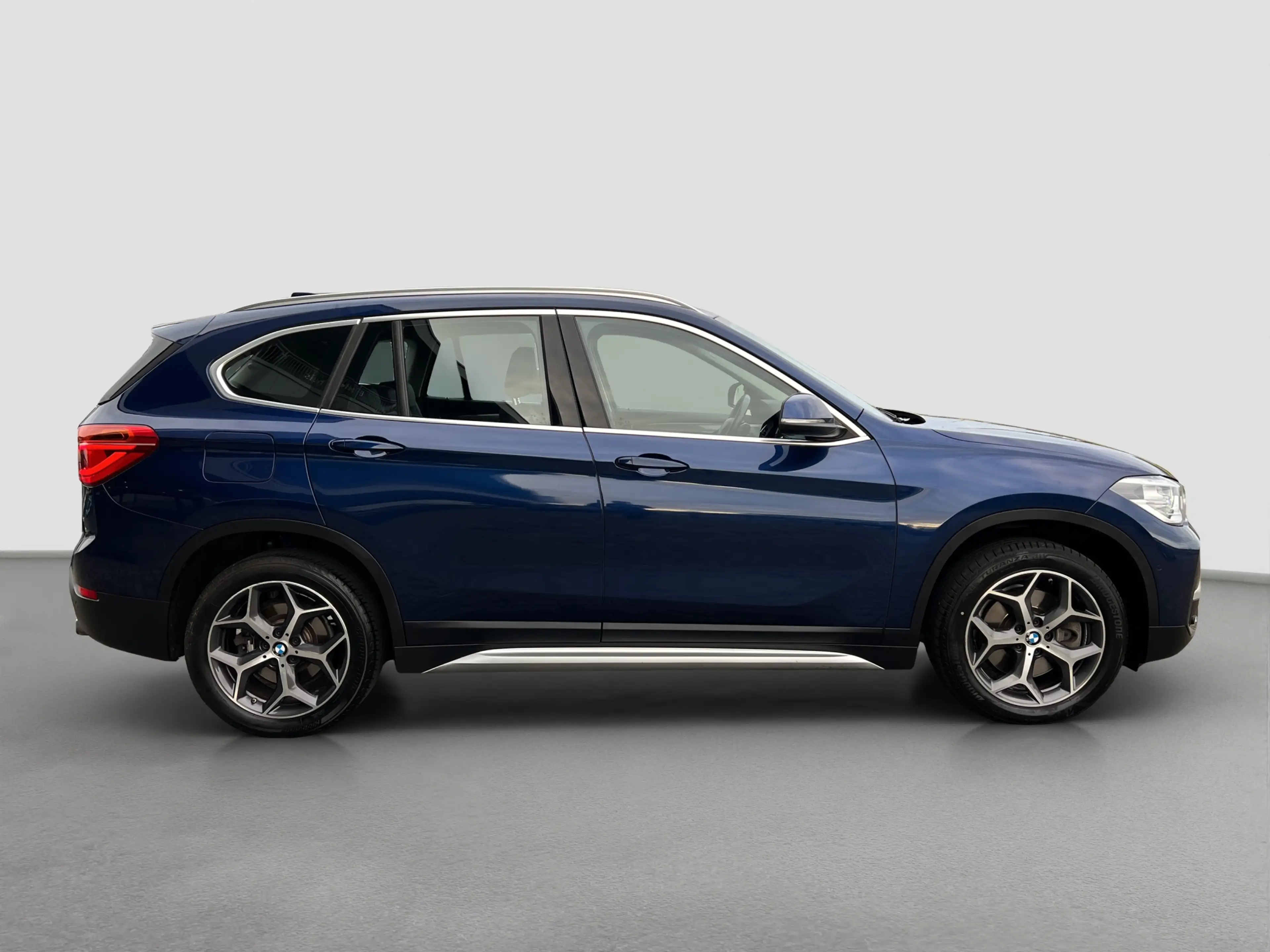 BMW X1 sDrive20i High Executive Automaat | Camera | Leder — photo 4