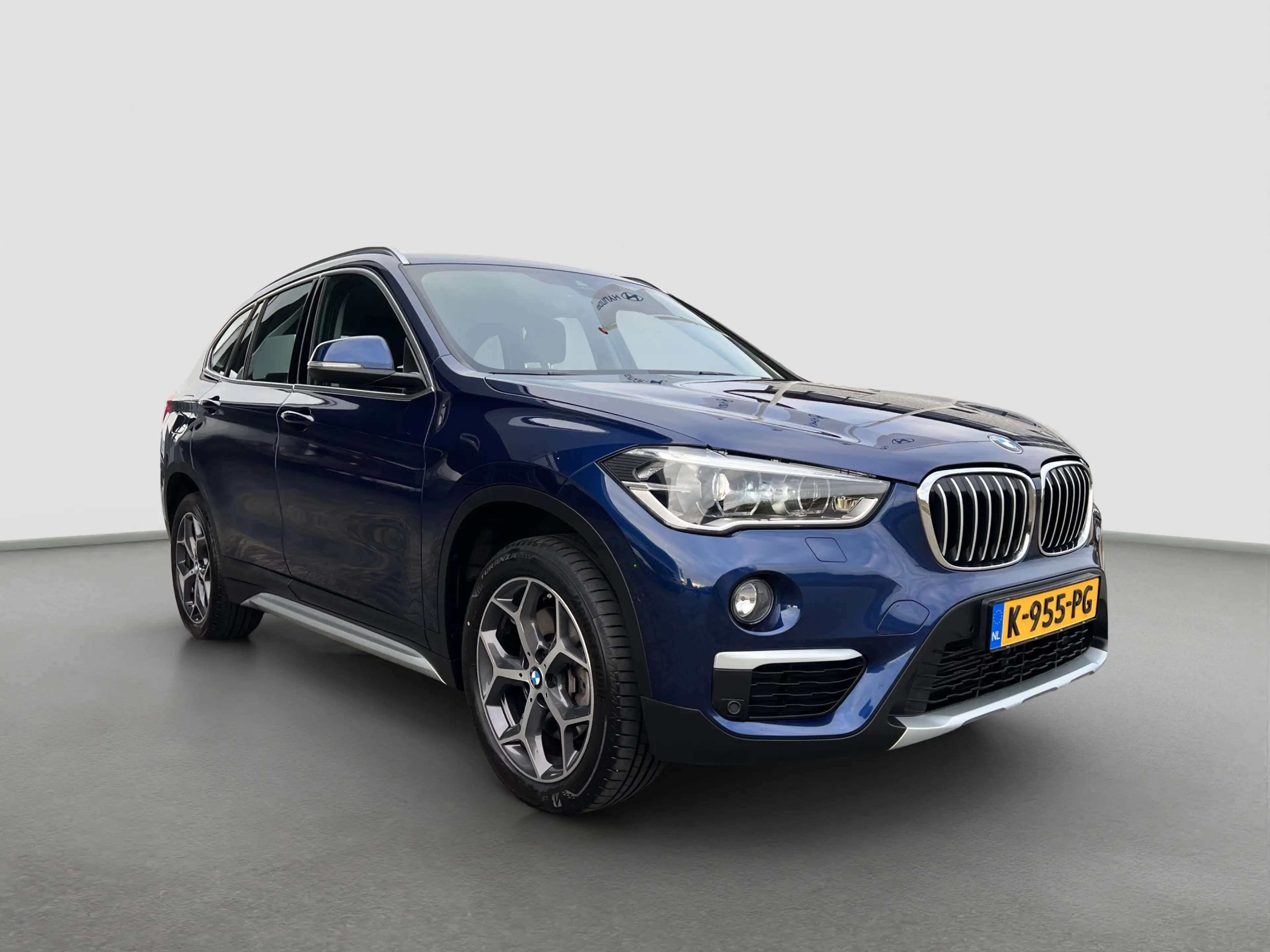 BMW X1 sDrive20i High Executive Automaat | Camera | Leder — photo 2
