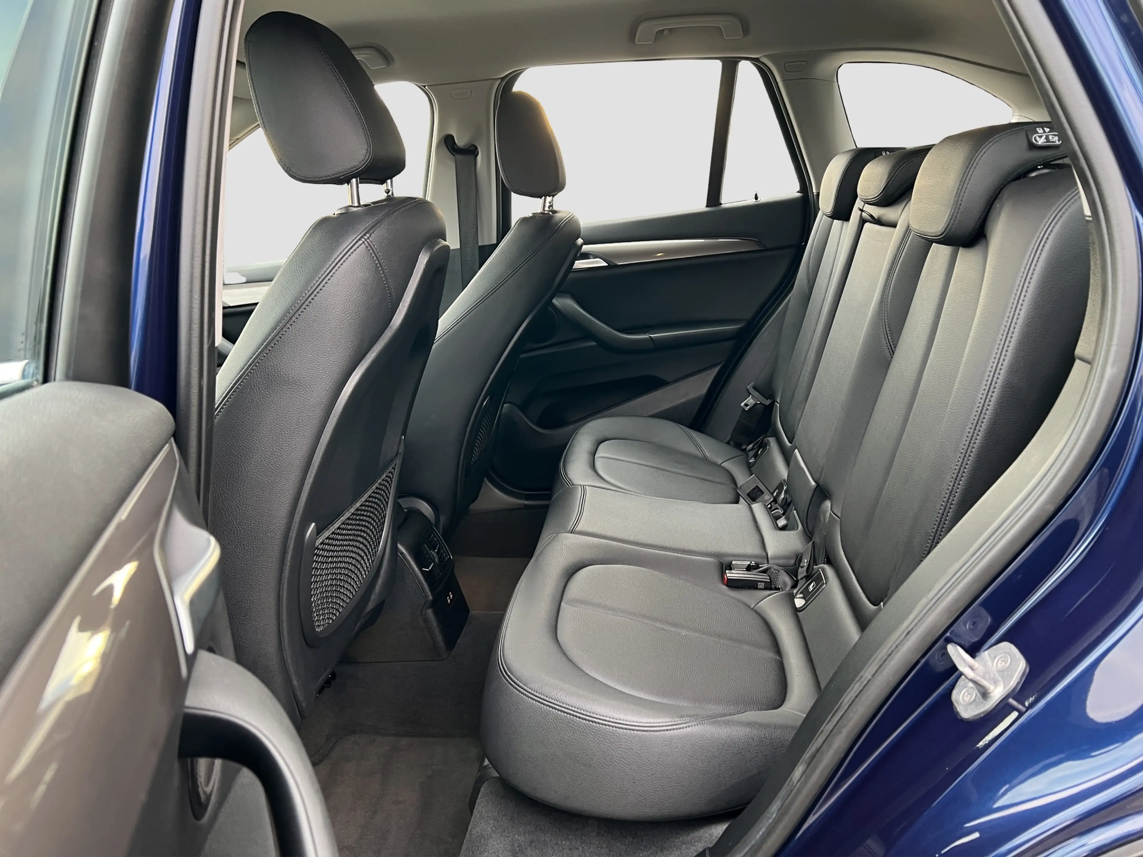 BMW X1 sDrive20i High Executive Automaat | Camera | Leder — photo 12