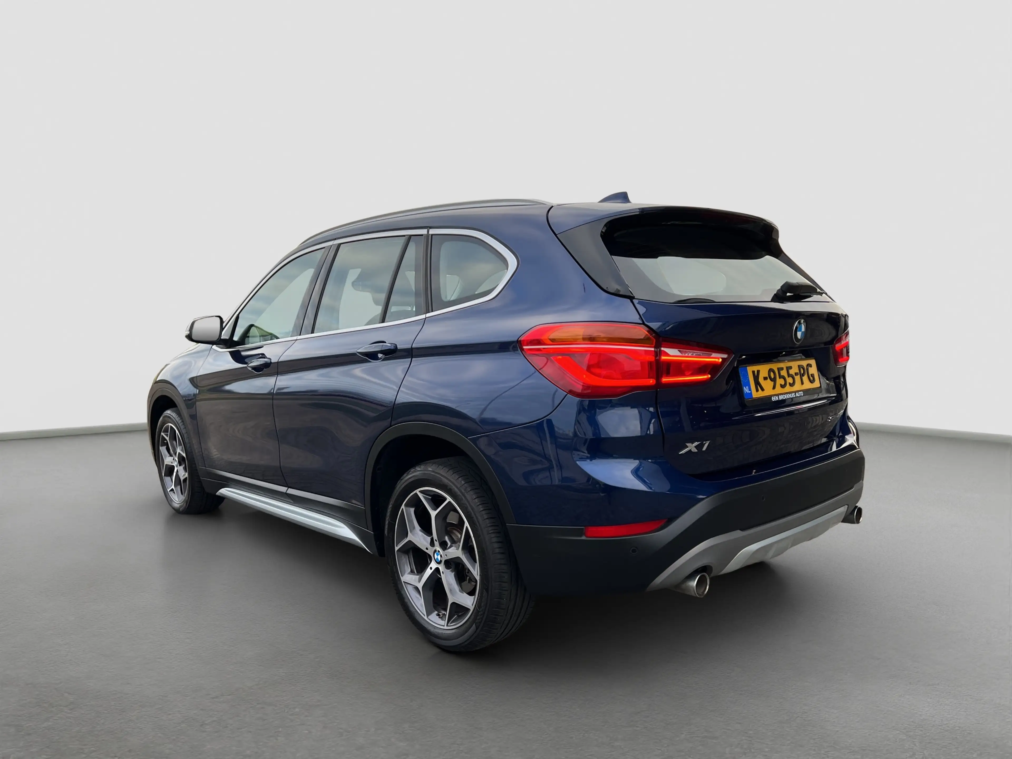 BMW X1 sDrive20i High Executive Automaat | Camera | Leder — photo 5