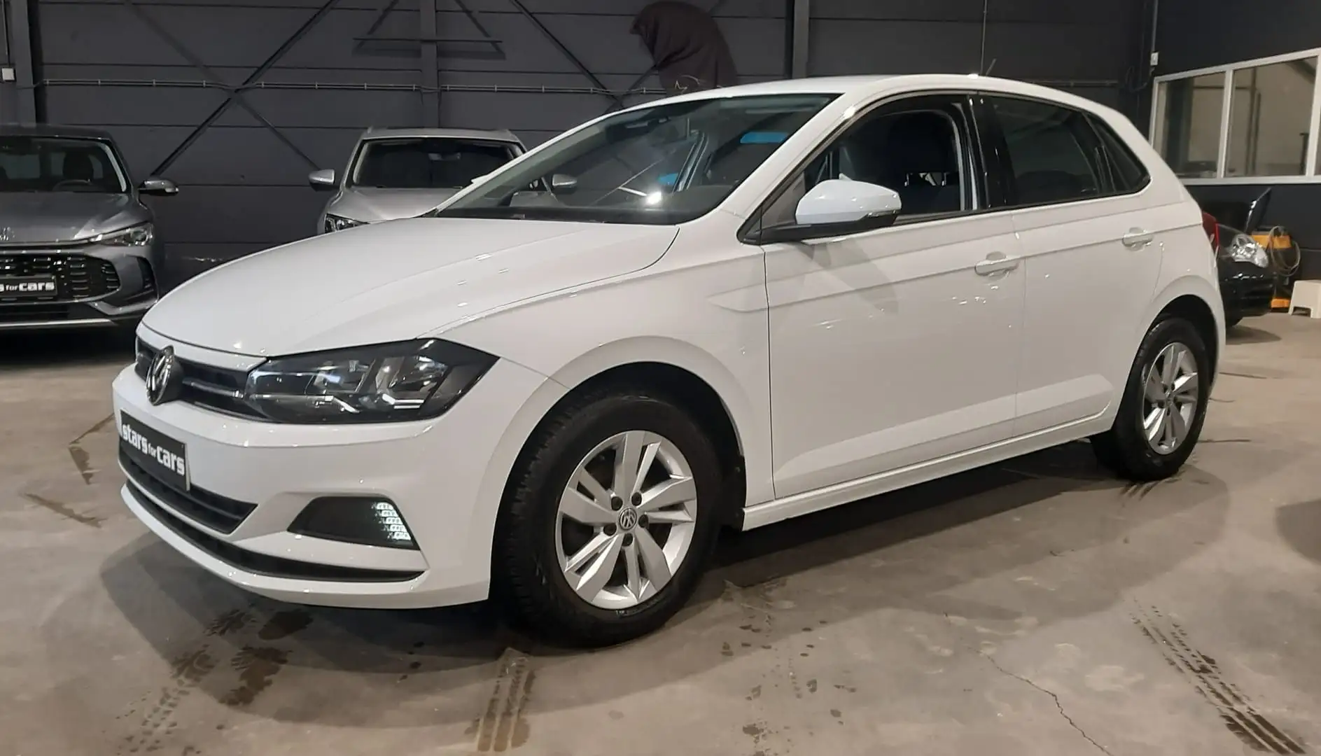 Volkswagen Polo 1.0i Comfortline *Airco- Cruise- App connect- Alu Weiß - 1