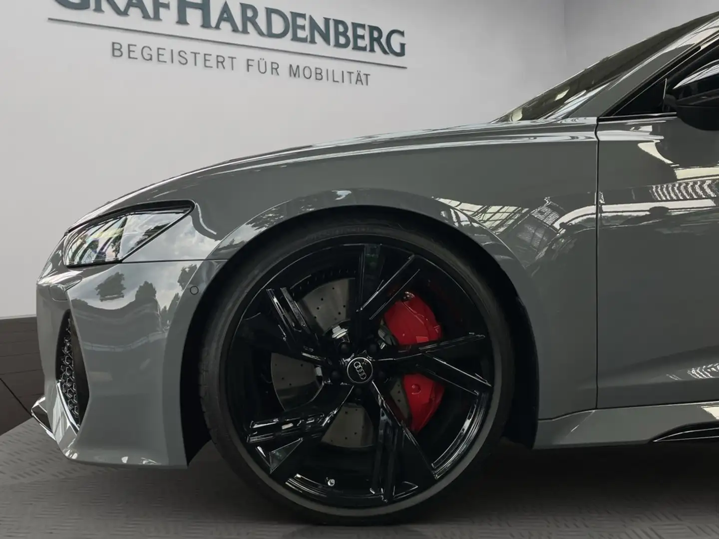 Audi RS6 RS 6 Avant performance 630 PS AHK B&O Standh. Grau - 2
