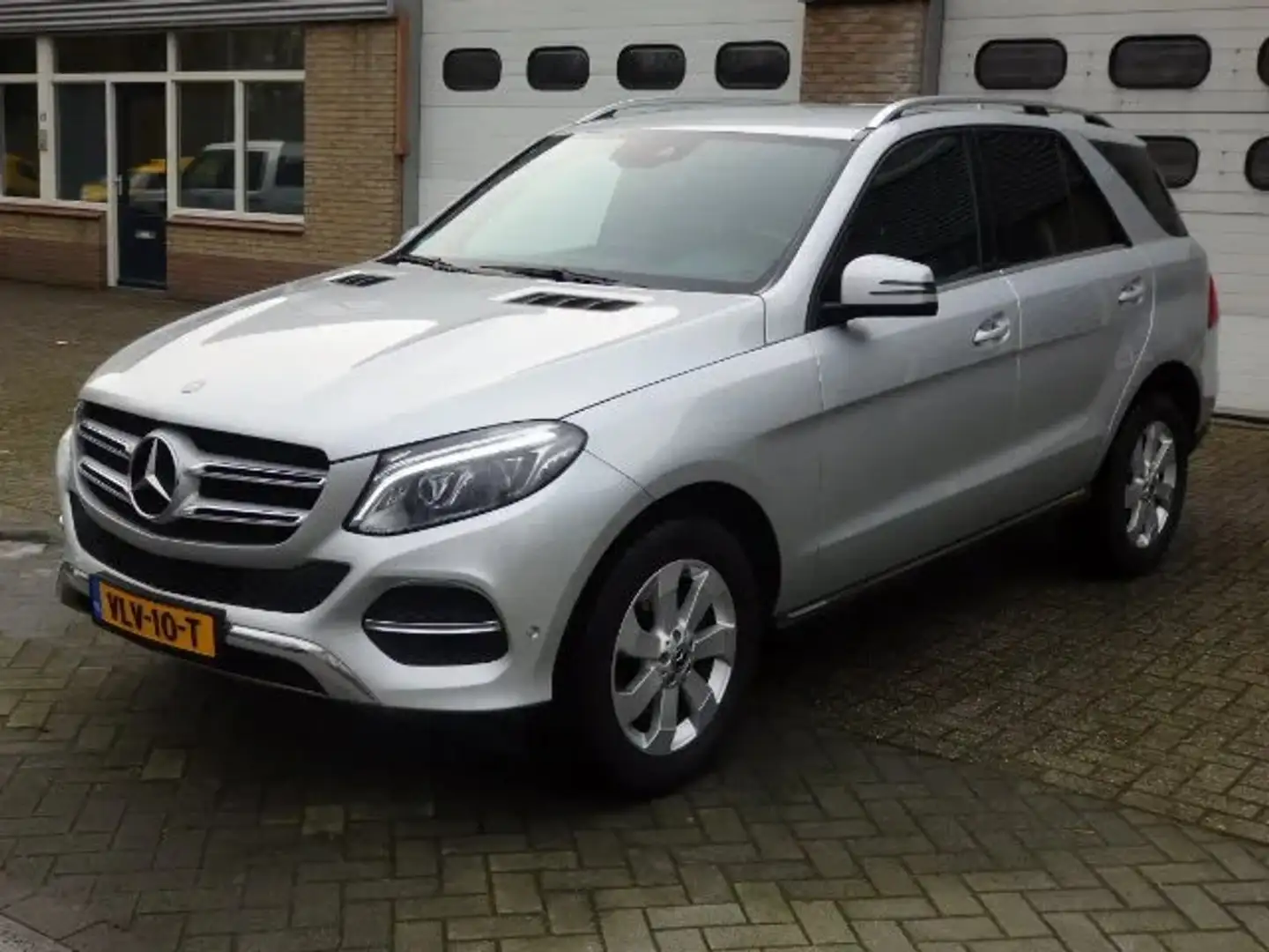 Mercedes-Benz GLE 250 D GRIJS KENTEKEN AIRCO NAVI CRUISE Grau - 1