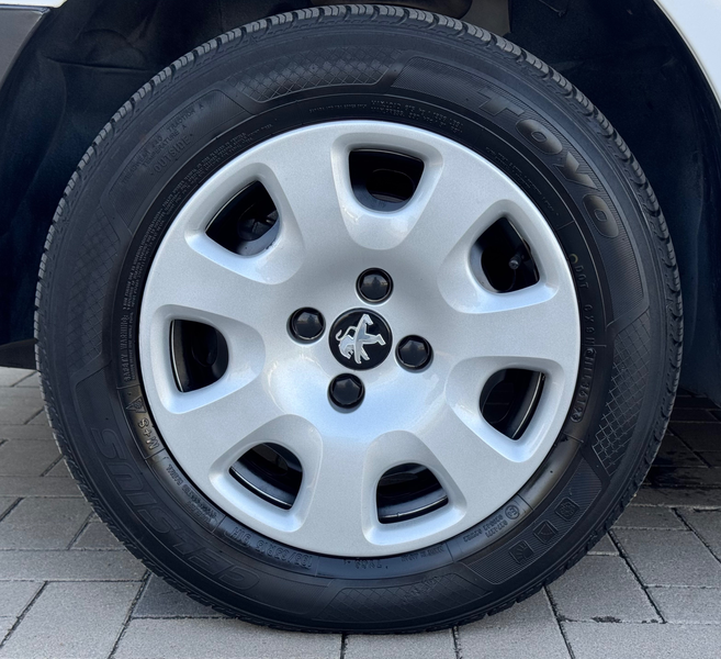 Peugeot Partner 1.6 BlueHDi — photo 10