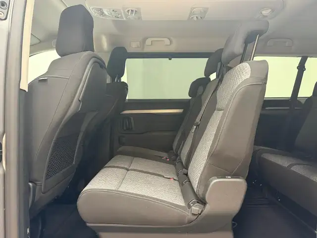 Toyota Proace Verso view 13