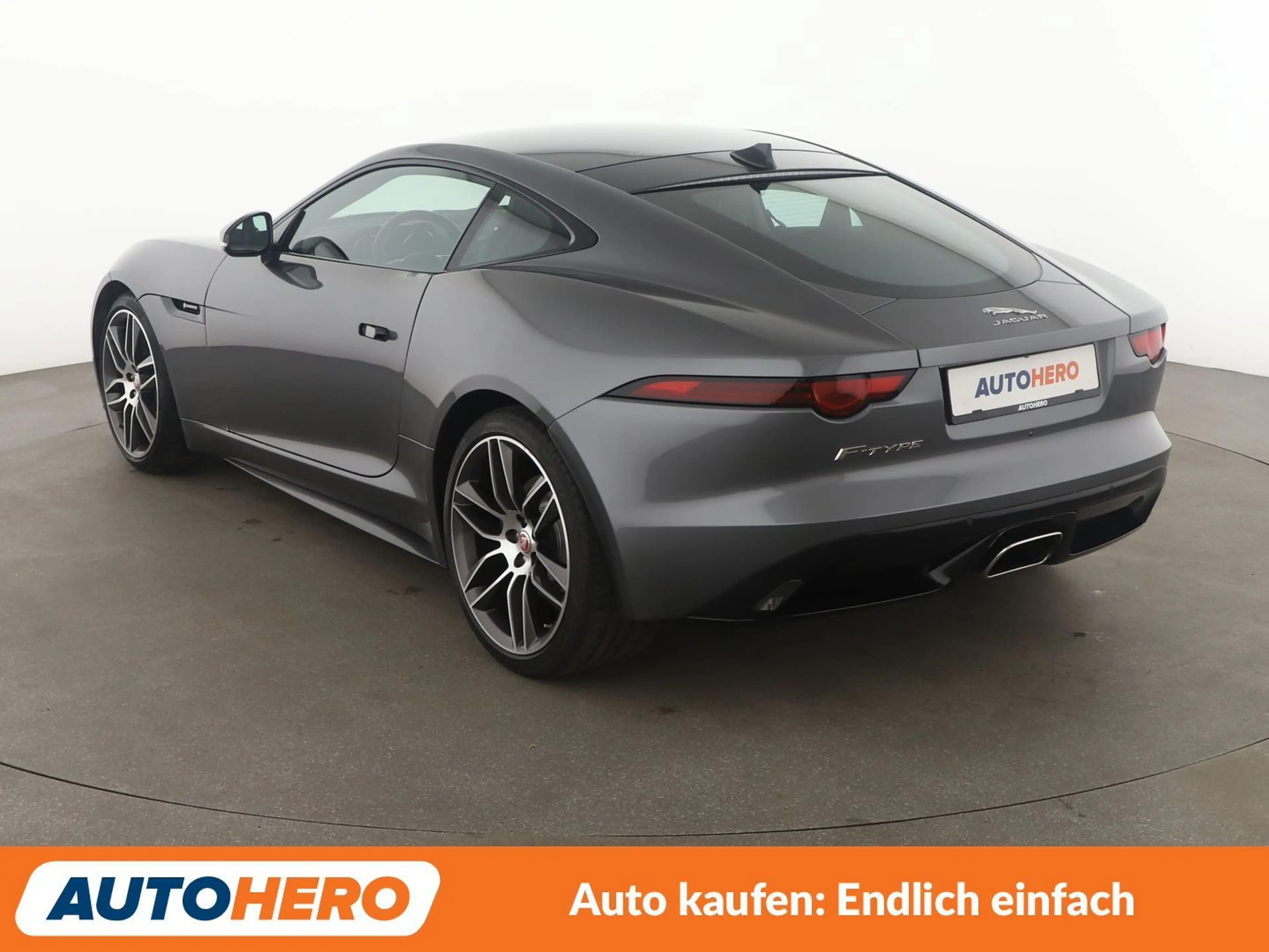 Jaguar F-Type 30t R-Dynamic Aut.*NAVI*CAM*LED*PDC*SHZ*PANO*TEMPO — photo 4