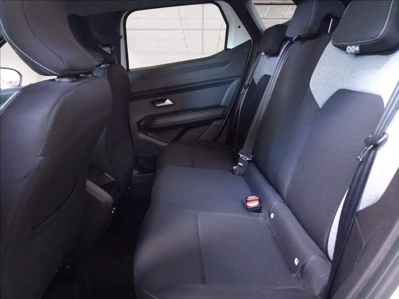 Dacia Duster 1.2 Eco-G Journey 120cv 11