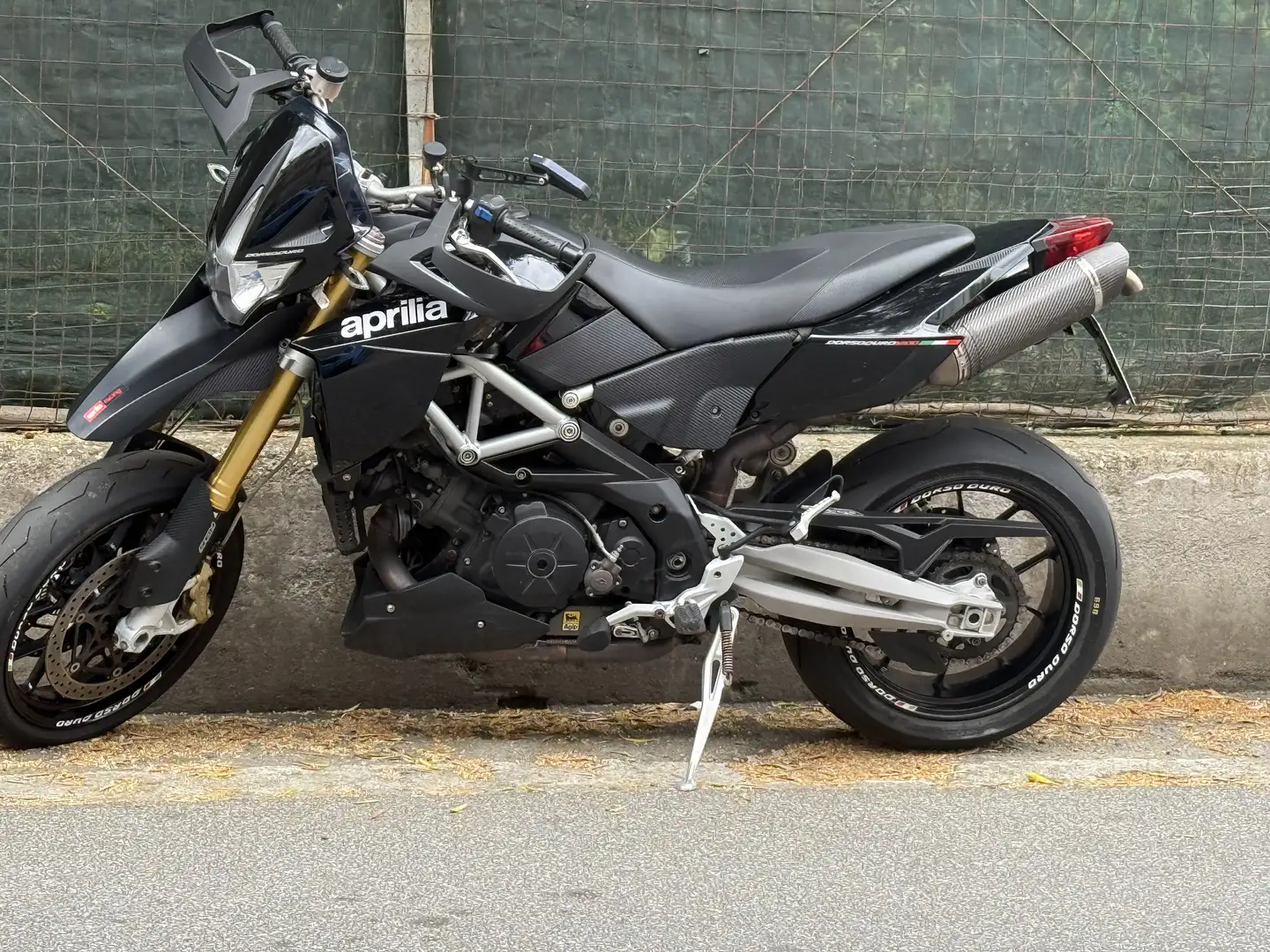 Aprilia Dorsoduro Abs - 1