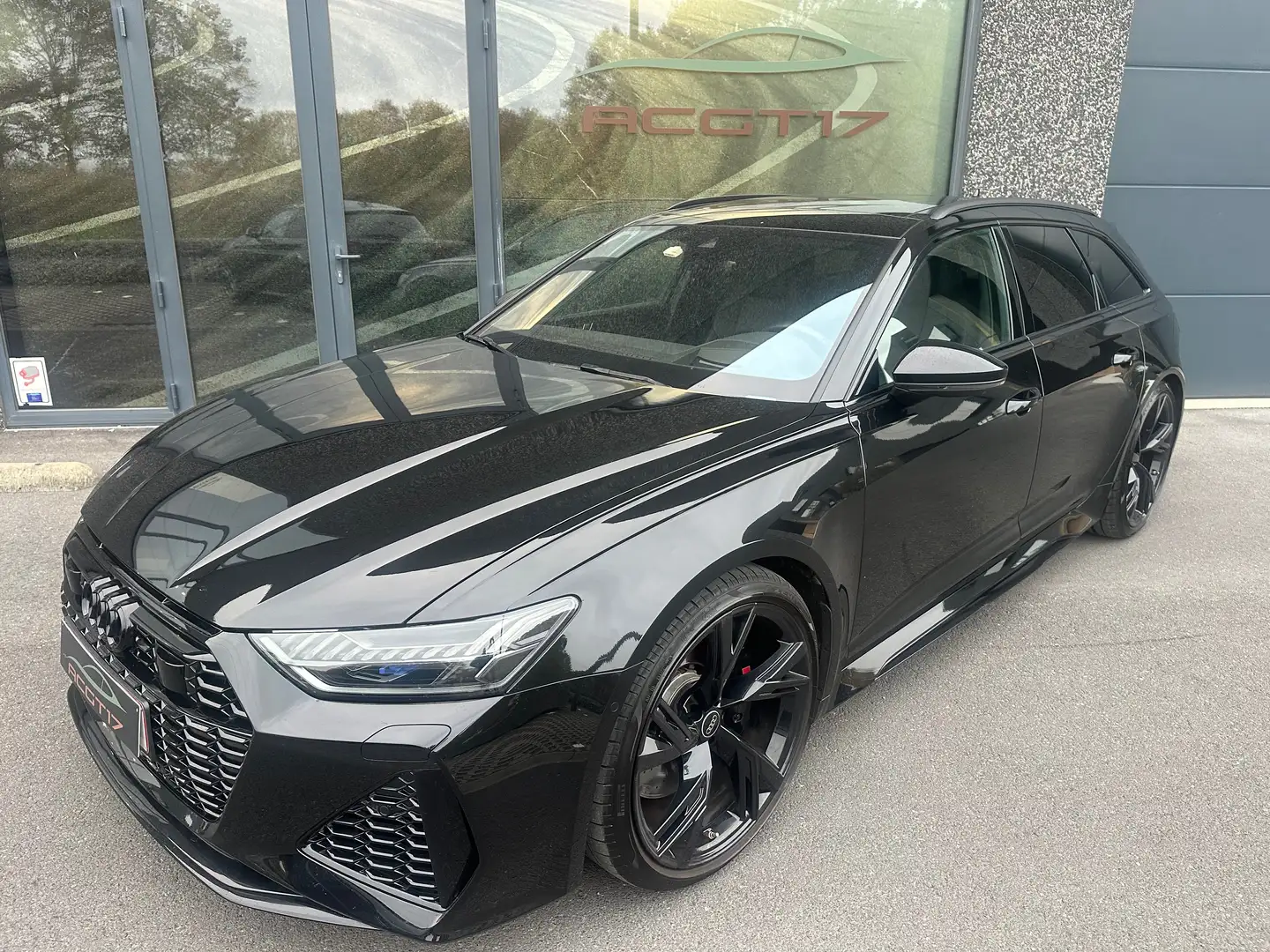 Audi RS6 RS6 Avant 4.0 TFSI quattro tiptronic PANO B&O FULL Noir - 1