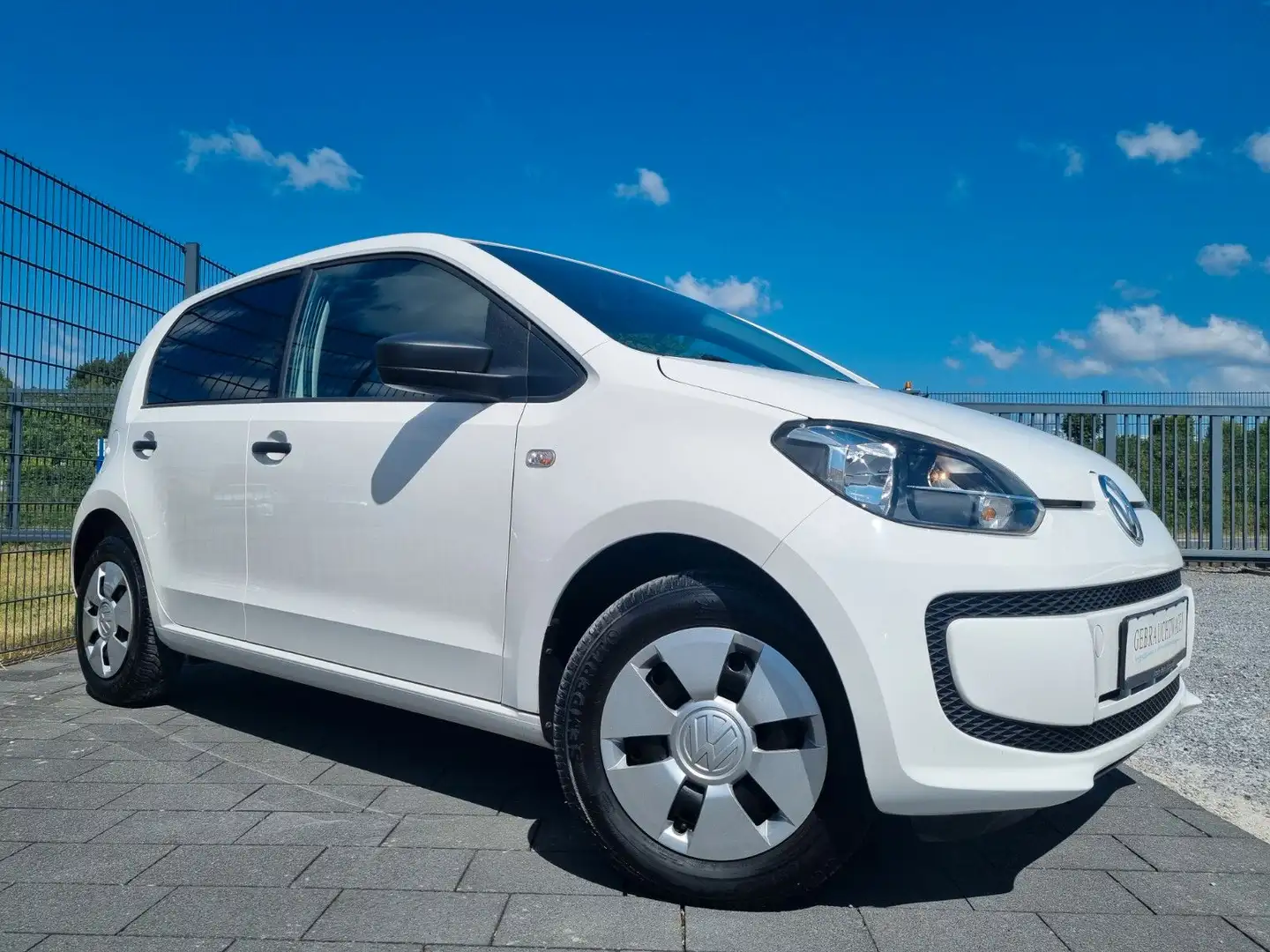 Volkswagen up! take up! Klimaanlage/Kfz-Steuer nur 40,-Jahr Weiß - 1