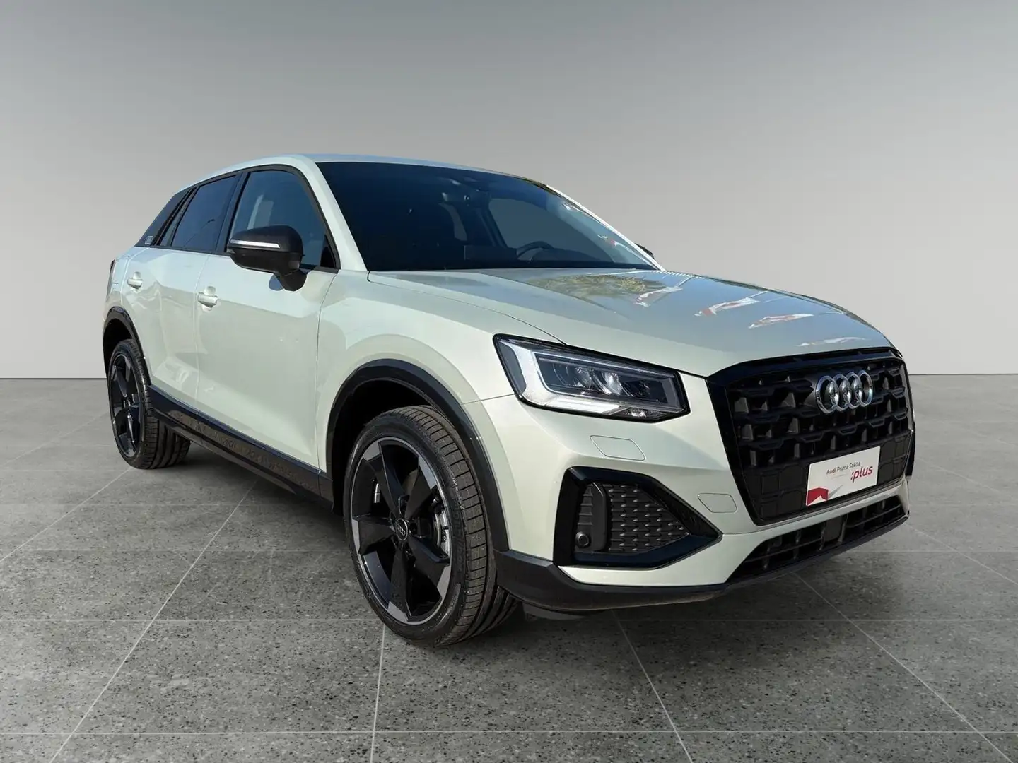 Audi Q2 30 TDI S tronic Business Advanced Silber - 1
