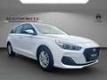 Hyundai i30 cw 1.4 NAVI/KAMERA/SITZHEIZUNG Weiß - thumbnail 3
