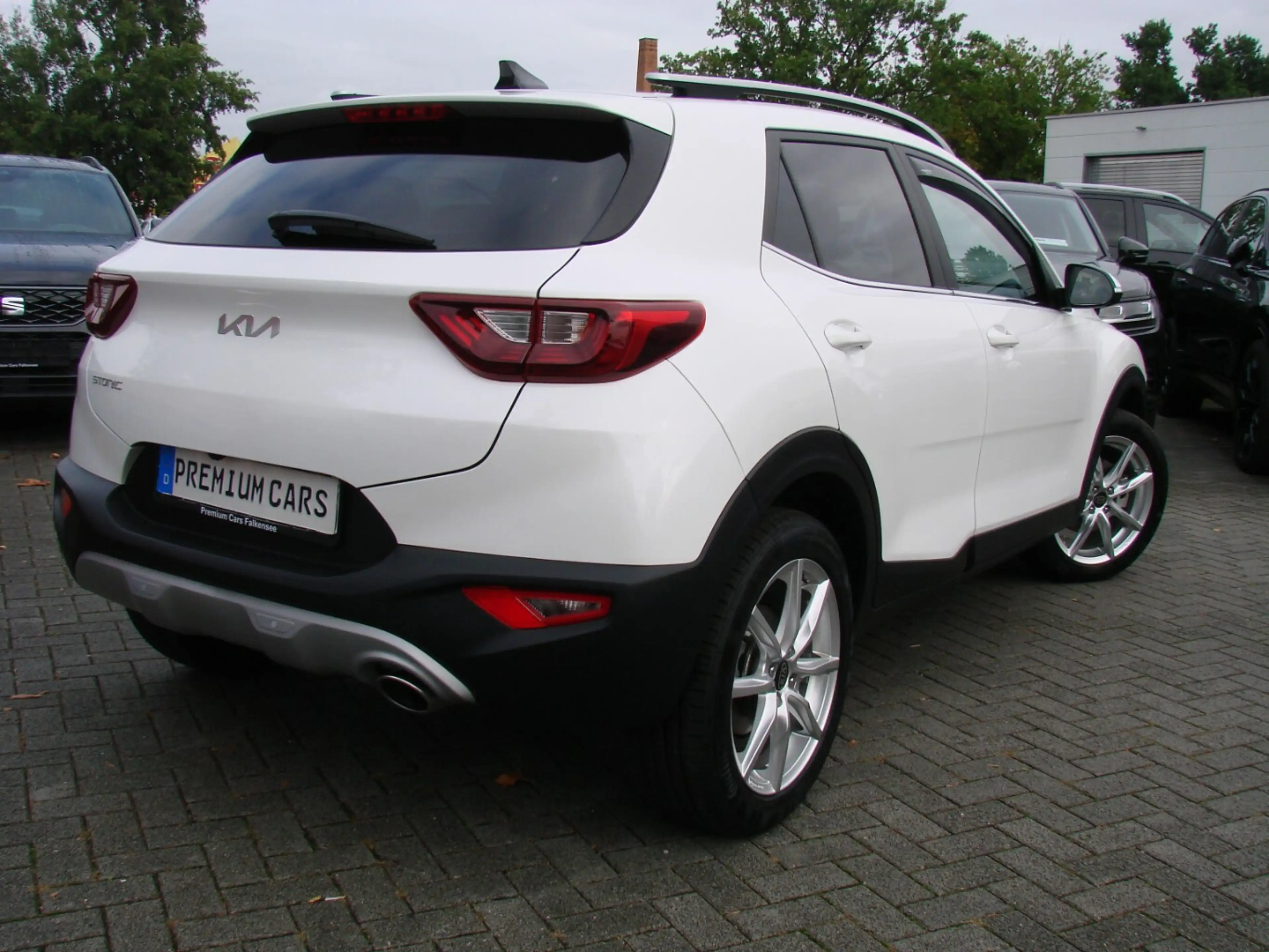 Kia Stonic 1.0 T-GDI Mild-Hybrid Nightline Edition LED ACC — photo 3