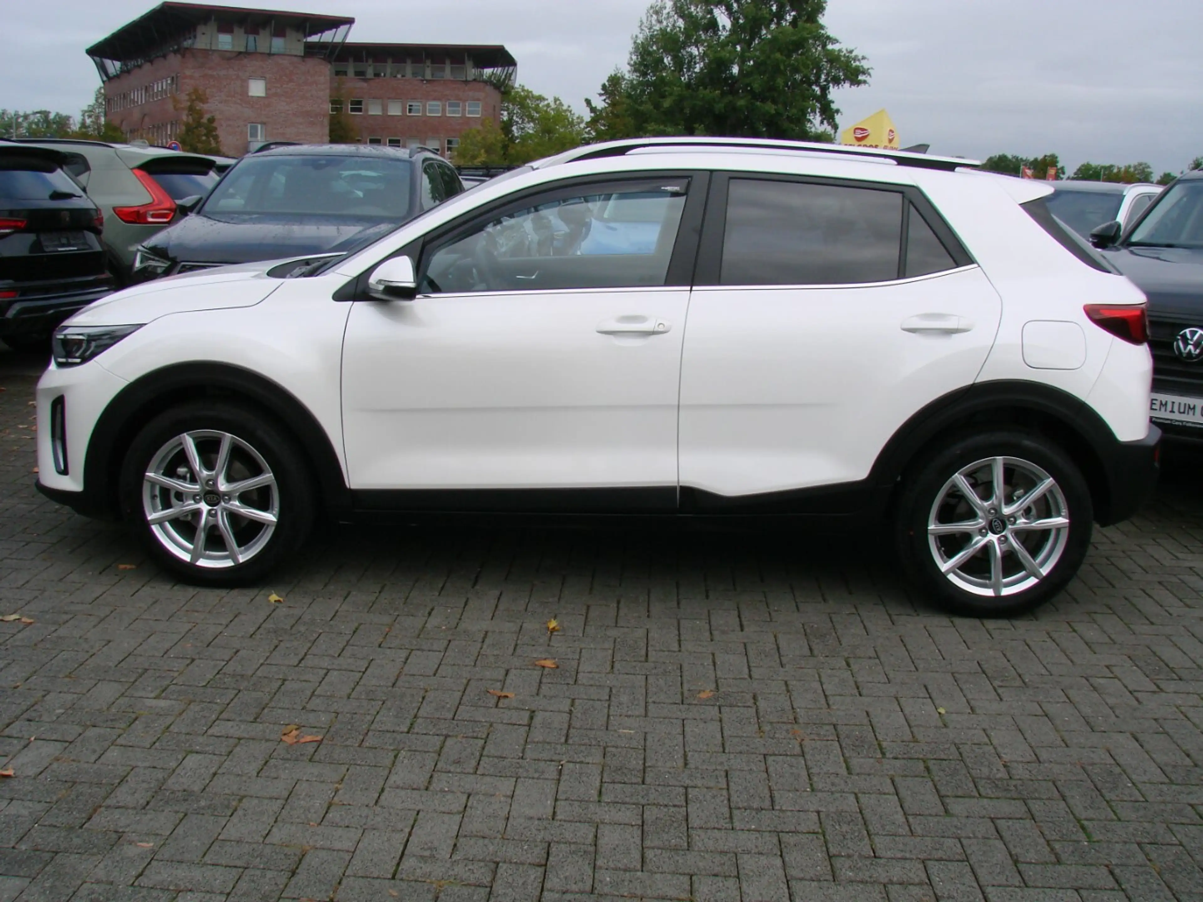 Kia Stonic 1.0 T-GDI Mild-Hybrid Nightline Edition LED ACC — photo 5