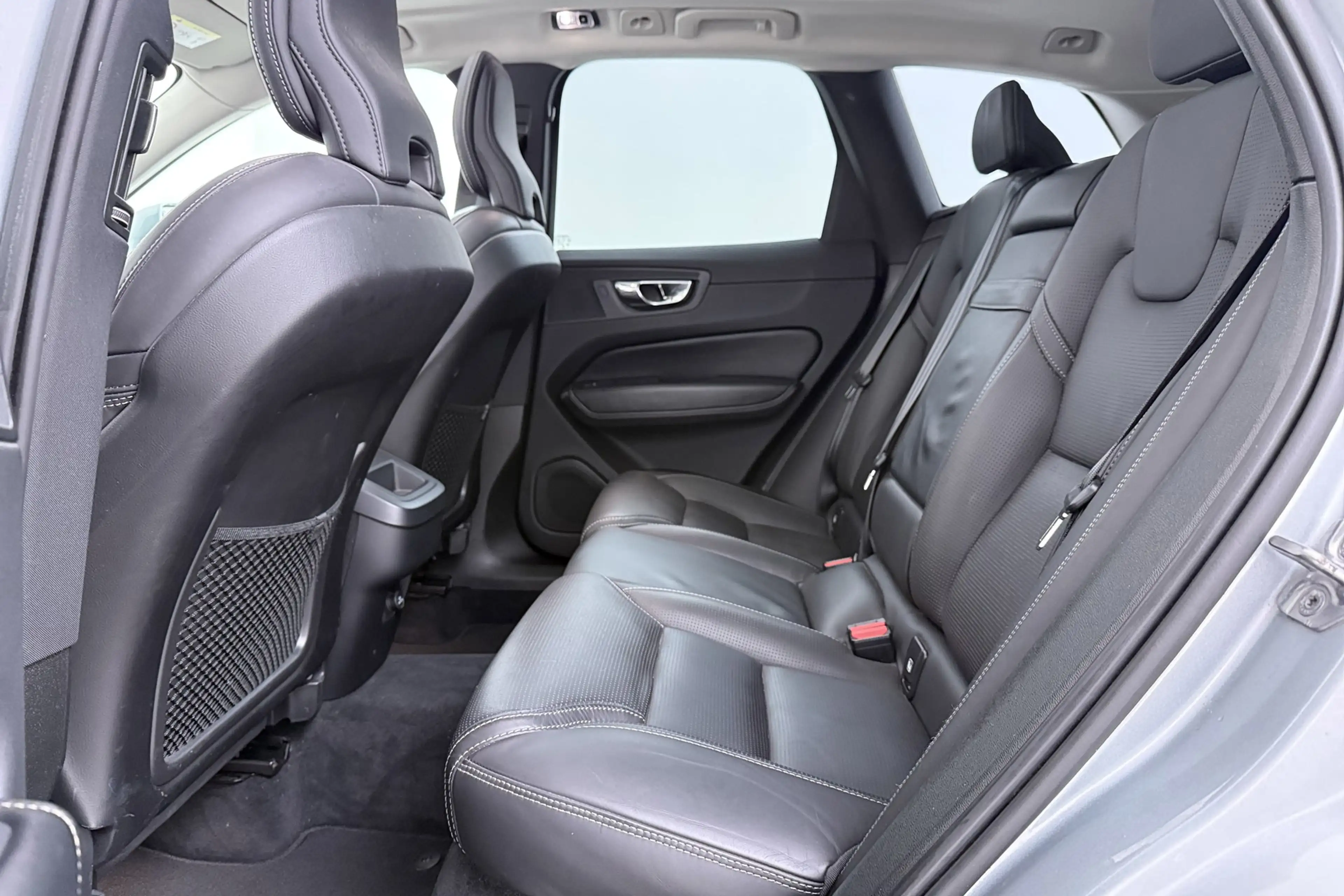 Volvo XC60 2.0 D4 AWD Inscription | Trekhaak | Panoramadak | — photo 20
