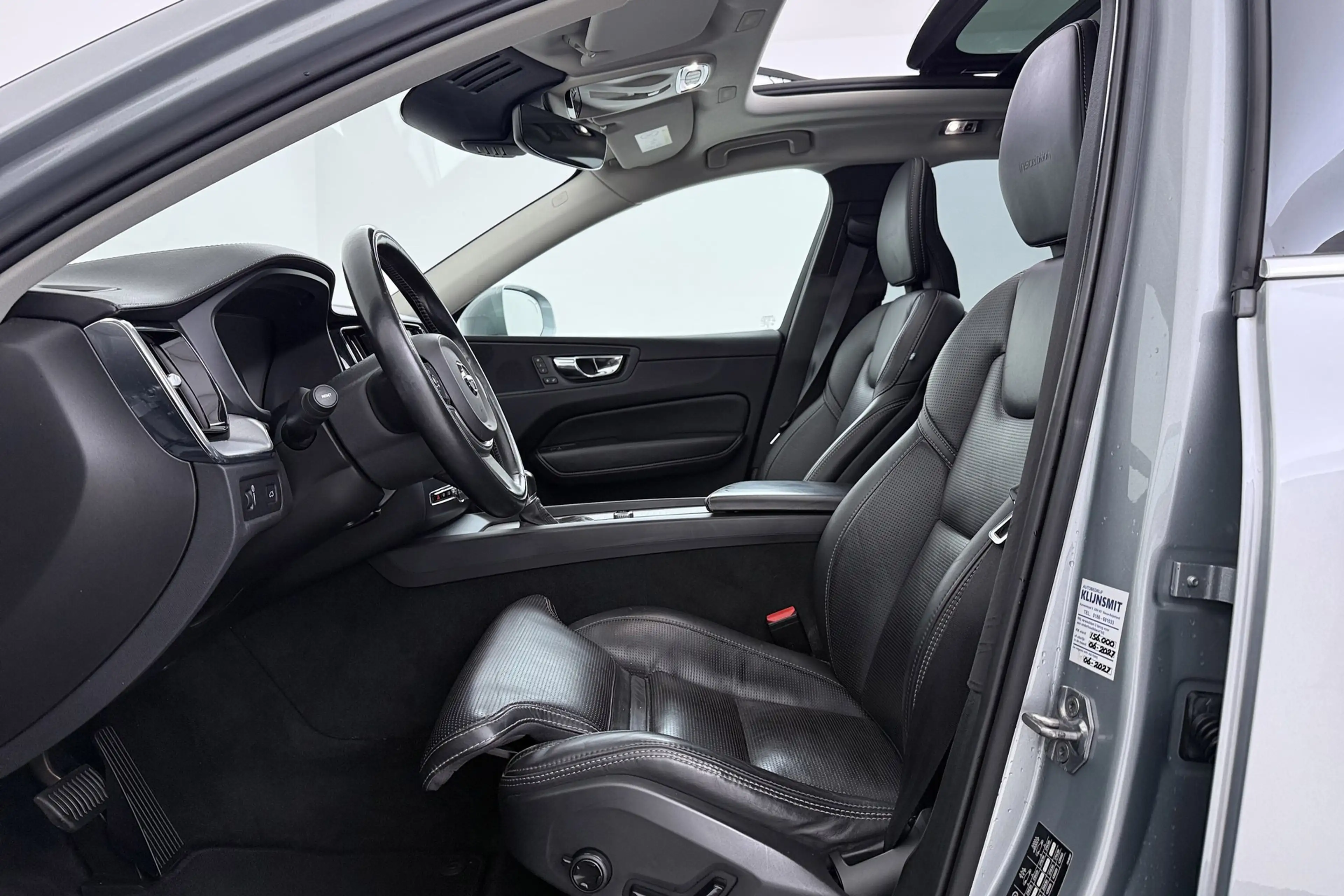 Volvo XC60 2.0 D4 AWD Inscription | Trekhaak | Panoramadak | — photo 3