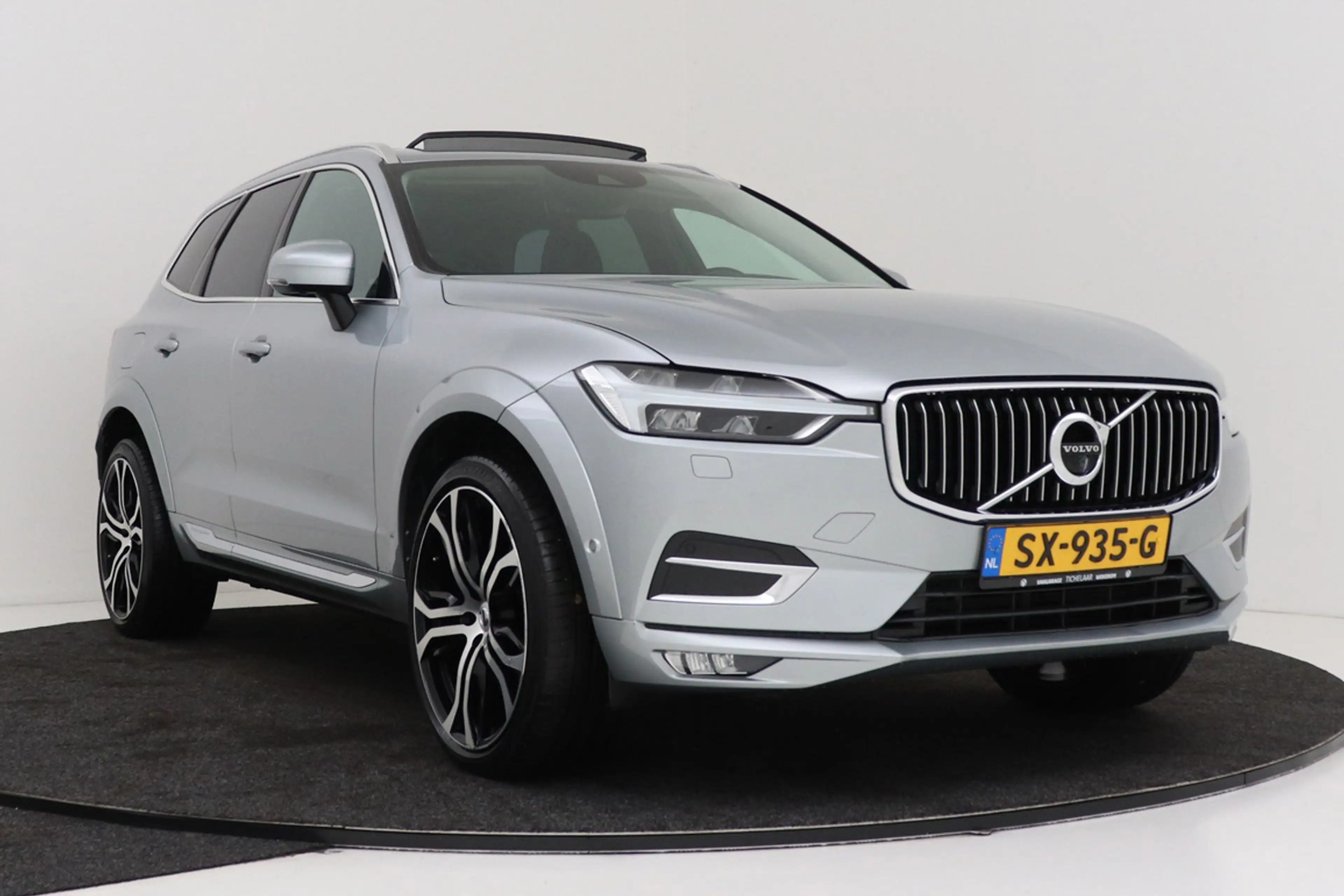 Volvo XC60 2.0 D4 AWD Inscription | Trekhaak | Panoramadak | — photo 13