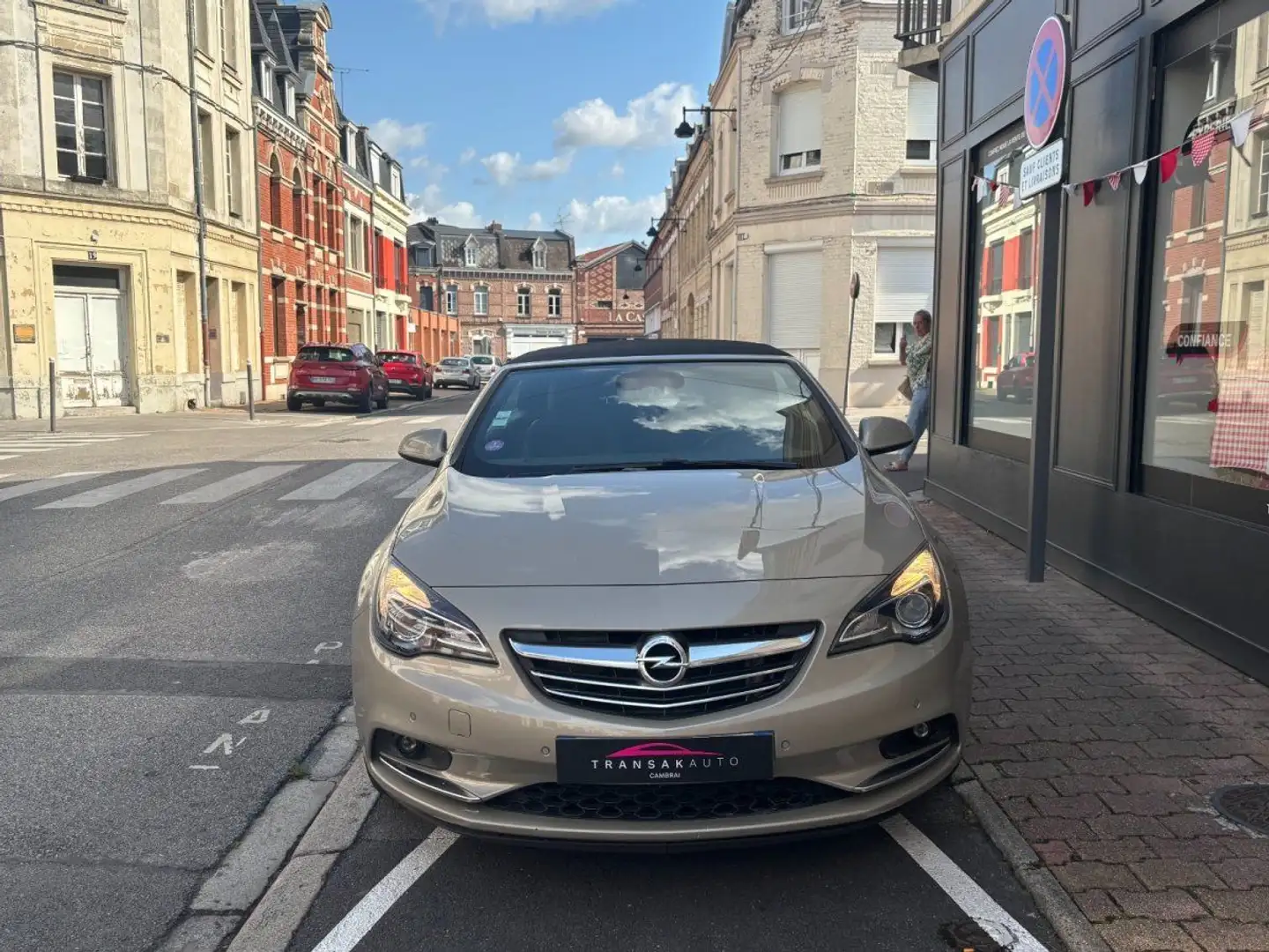 Opel Cascada 1.4 Turbo 140 ch Cosmo / CAMERA DE RECUL Béžová - 2