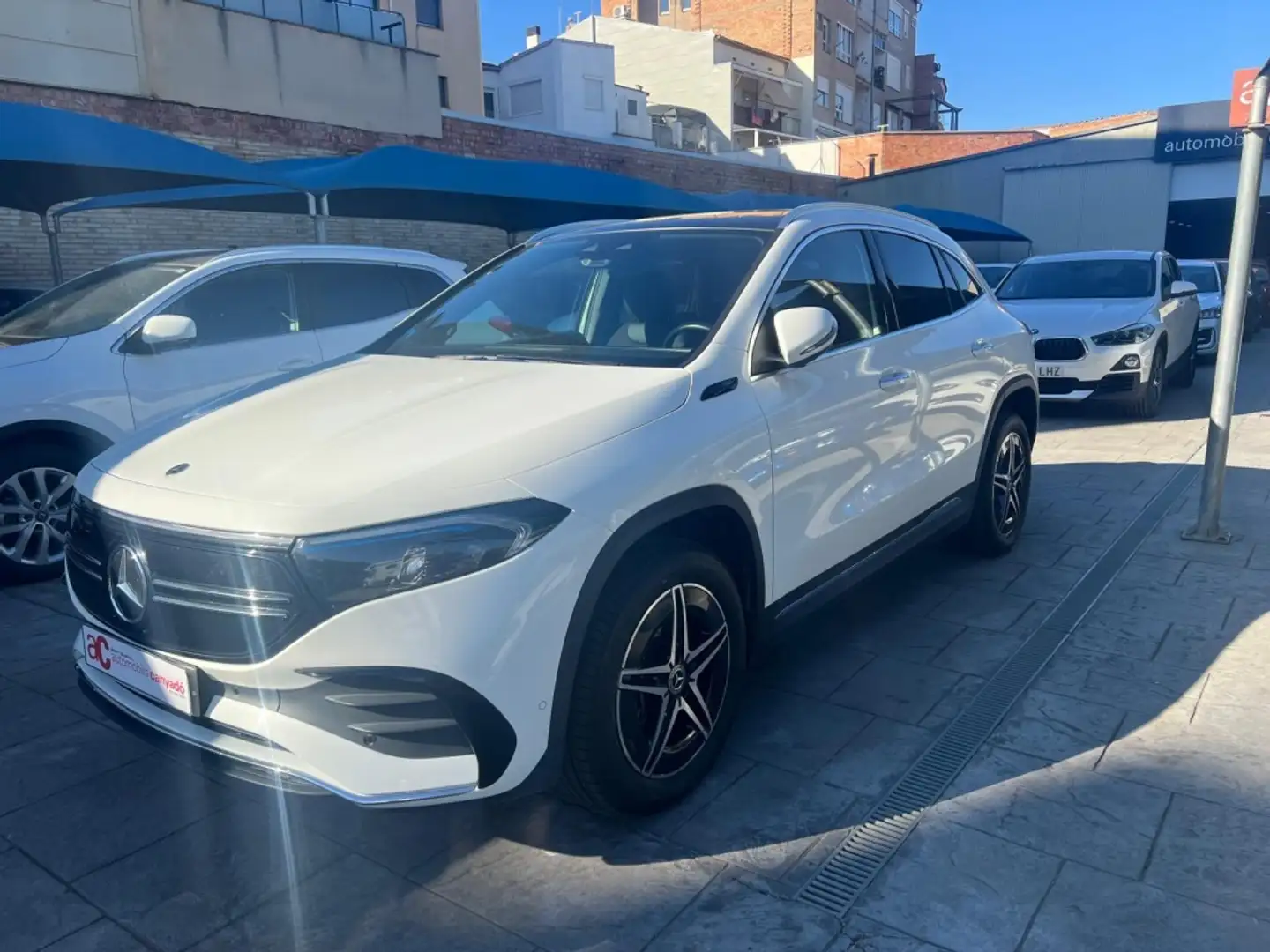 Mercedes-Benz EQA 250 Blanco - 2