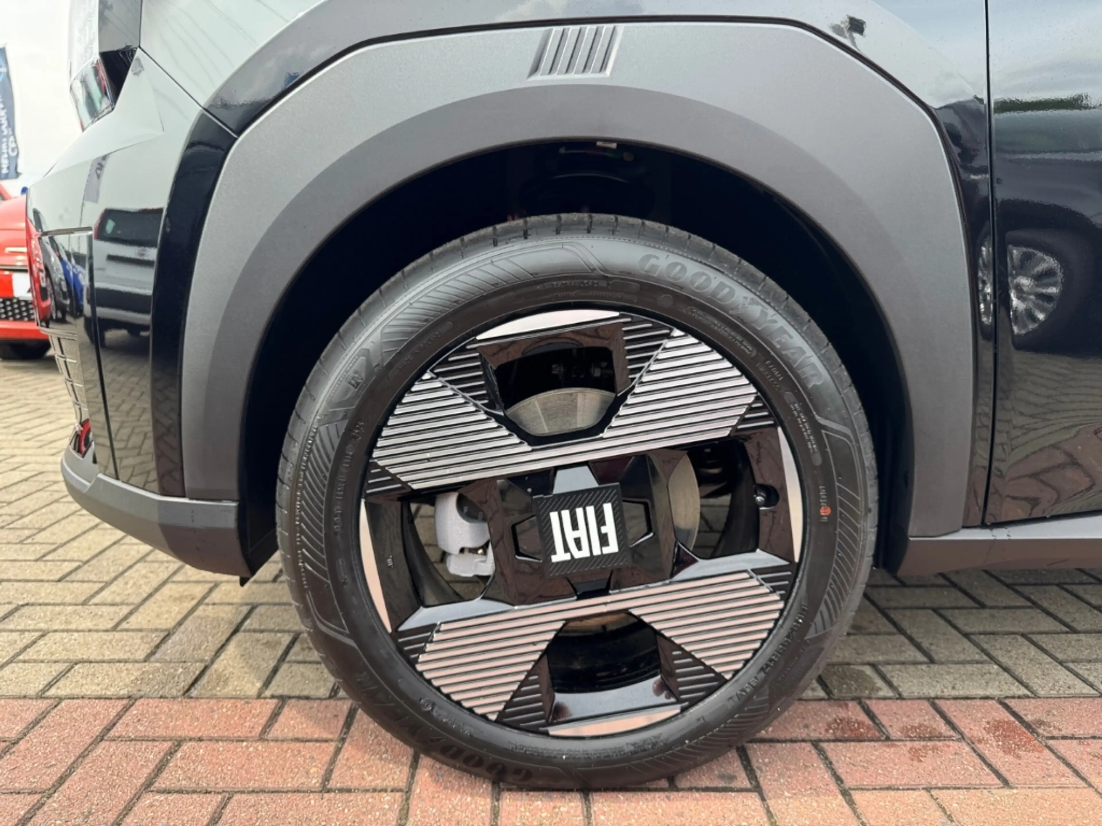Fiat Grande Panda La Prima+AUTOMATIK+NAVI+KAMERA+CARPLAY+SHZ+KLIMA+ — photo 10