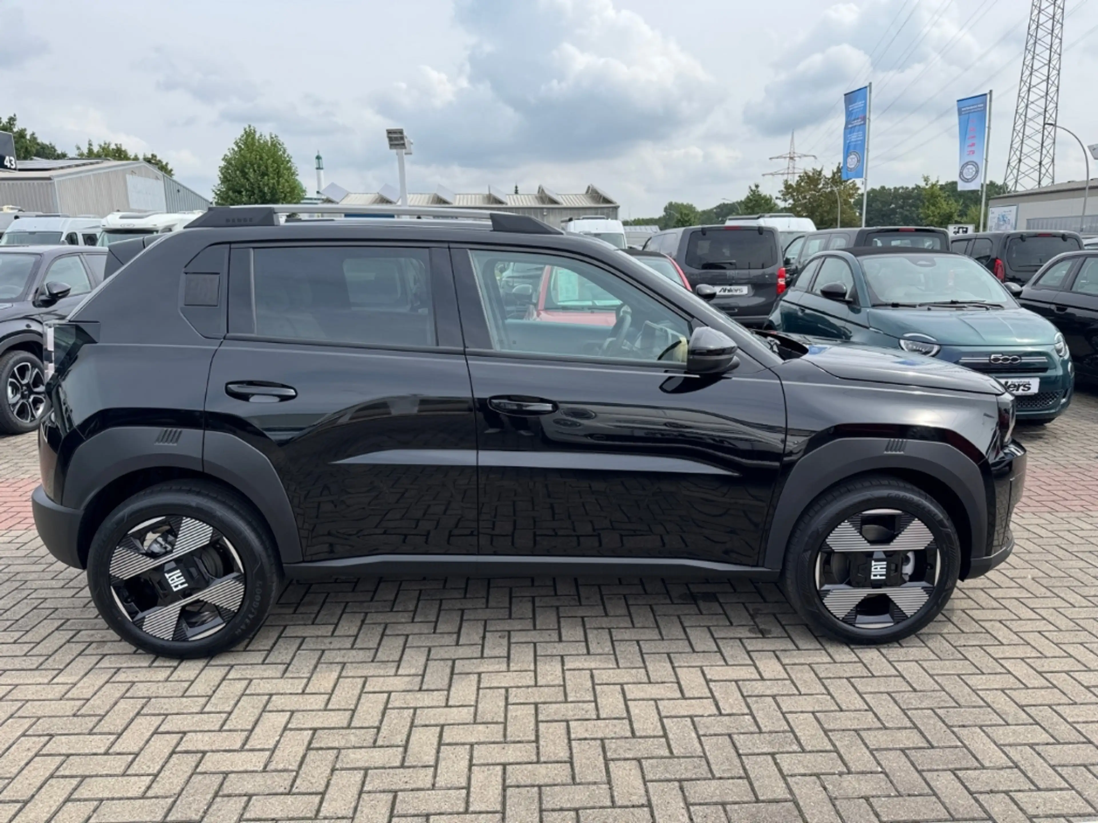 Fiat Grande Panda La Prima+AUTOMATIK+NAVI+KAMERA+CARPLAY+SHZ+KLIMA+ — photo 9