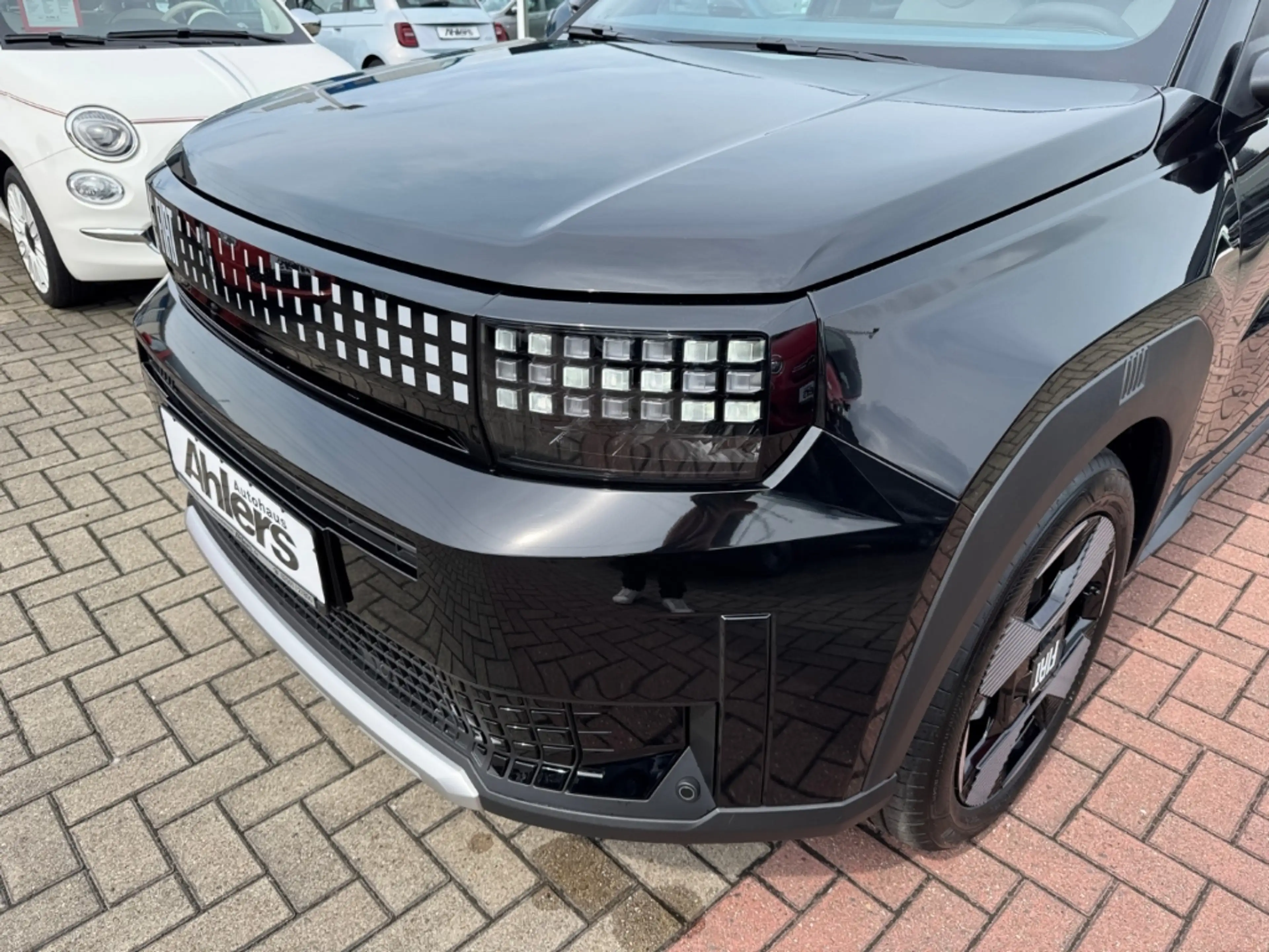 Fiat Grande Panda La Prima+AUTOMATIK+NAVI+KAMERA+CARPLAY+SHZ+KLIMA+ — photo 11