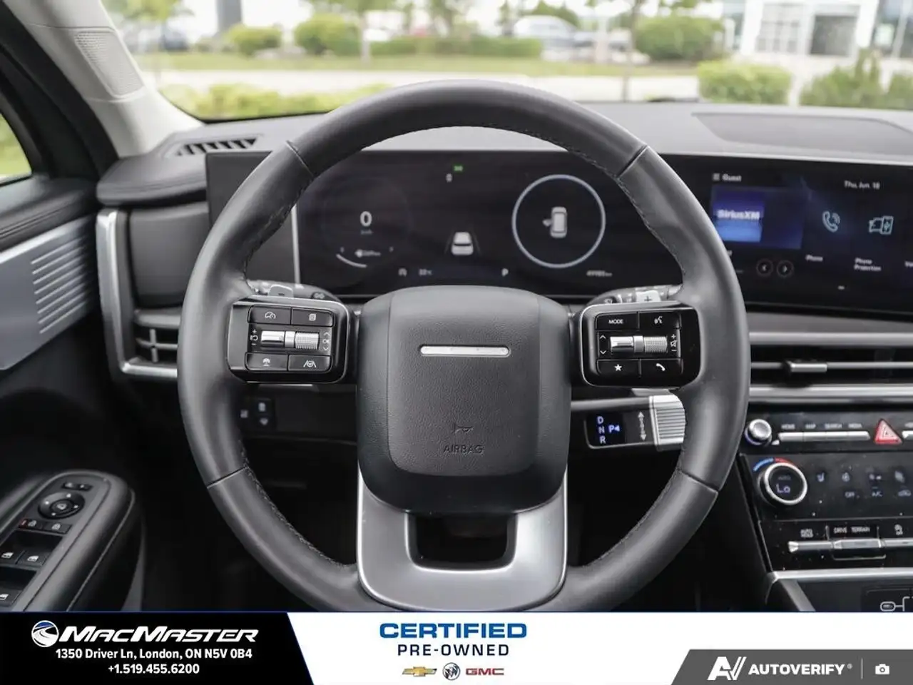 Hyundai SANTA FE photo Hyundai SANTA FE