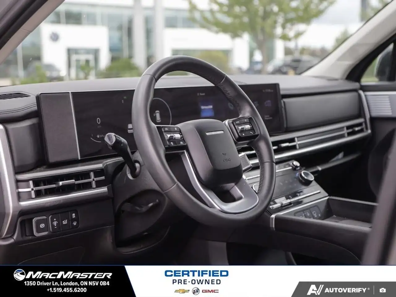 Hyundai SANTA FE photo Hyundai SANTA FE