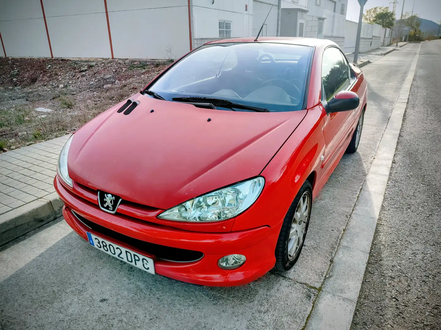 Peugeot 206 206 CC 1.6HDI FAP 110 Rojo - 1