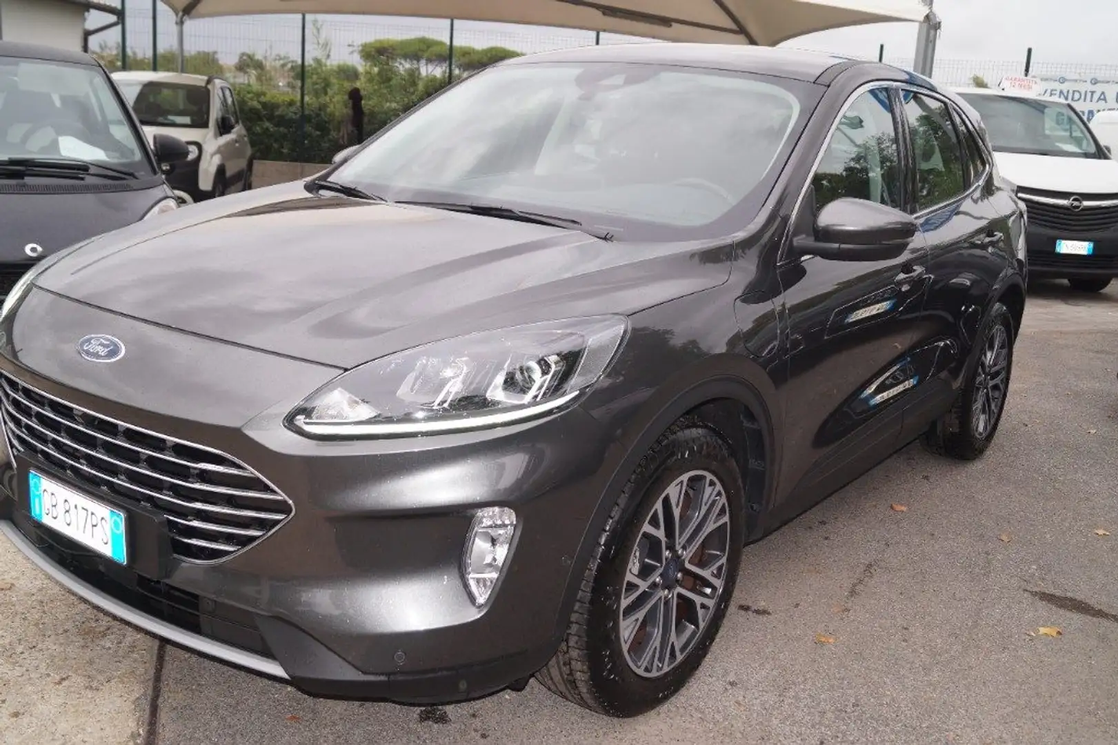 Ford Kuga 2.5 Plug In Hybrid 225 CV CVT 2WD Titanium PREZZO Gris - 2