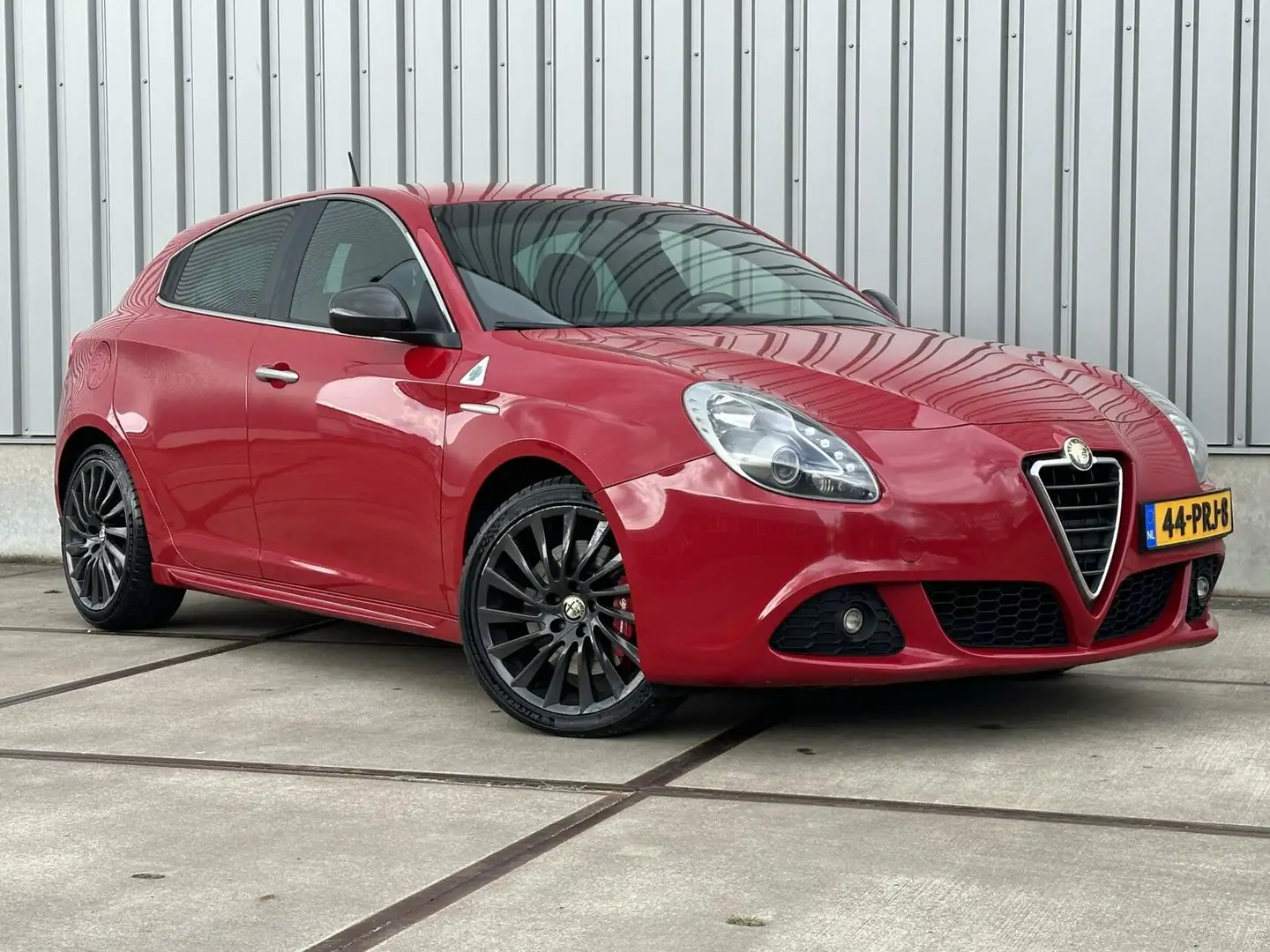 Alfa Romeo Giulietta 1.7 TBi Quadrifoglio Verde 236PK Leder - Led - Zwa Rood - 2