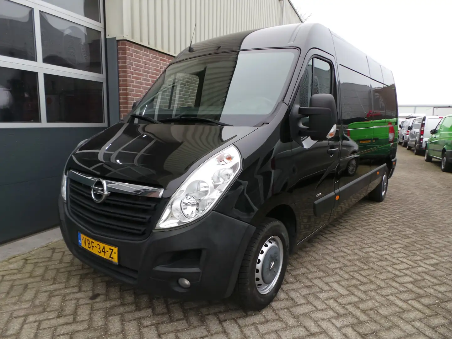 Opel Movano 2.3 CDTI 146pk BiTurbo L3H2 DC Airco,Cruise,Naviga Noir - 2