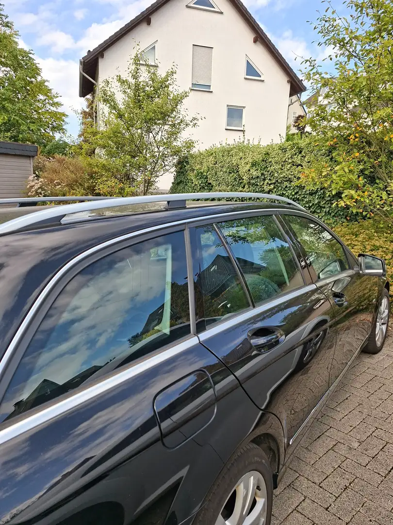 Mercedes-Benz C 180 C 180 T Kompressor Automatik BlueEFFICIENCY Černá - 2